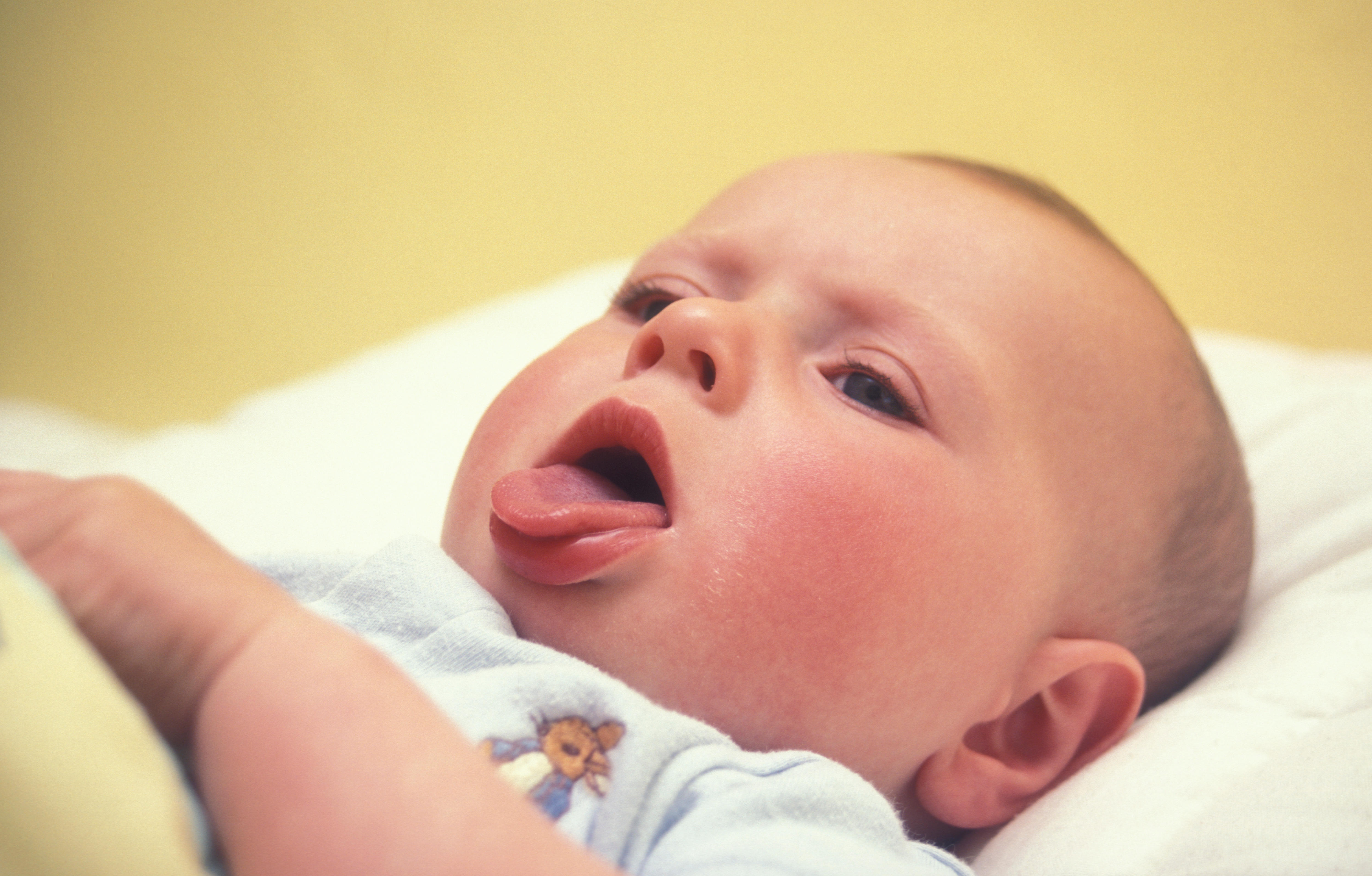 Five week old baby from Rugby has died from Whooping Cough Win Hits