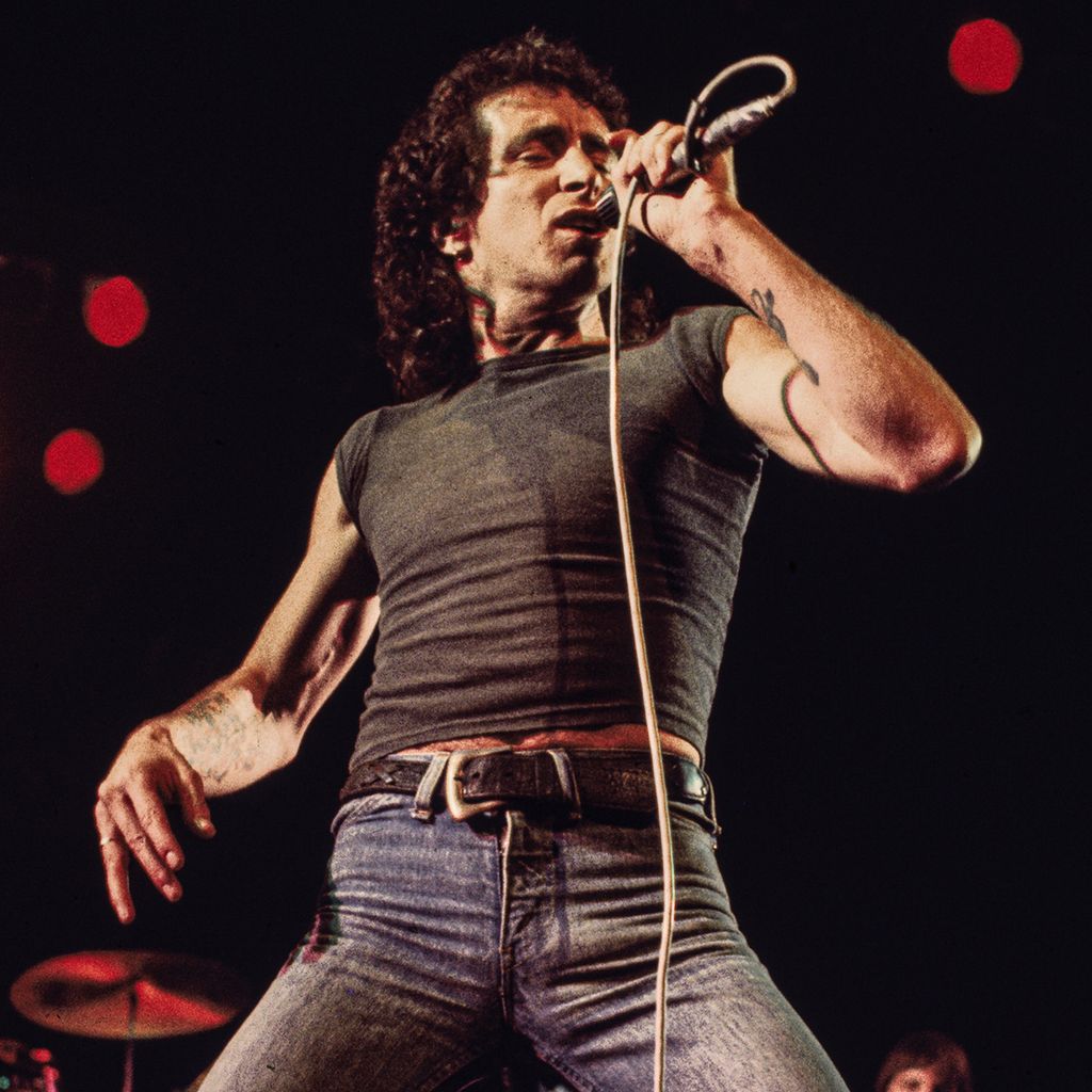 11) Bon Scott: Los 50 mejores cantantes de rock de todos los tiempos