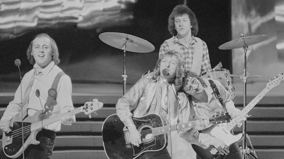 Black Lace Star Colin Gibb Dies Days After Announcing His Retirement black-lace-star-colin-gibb-dies-days-after-announcing-his-retirement