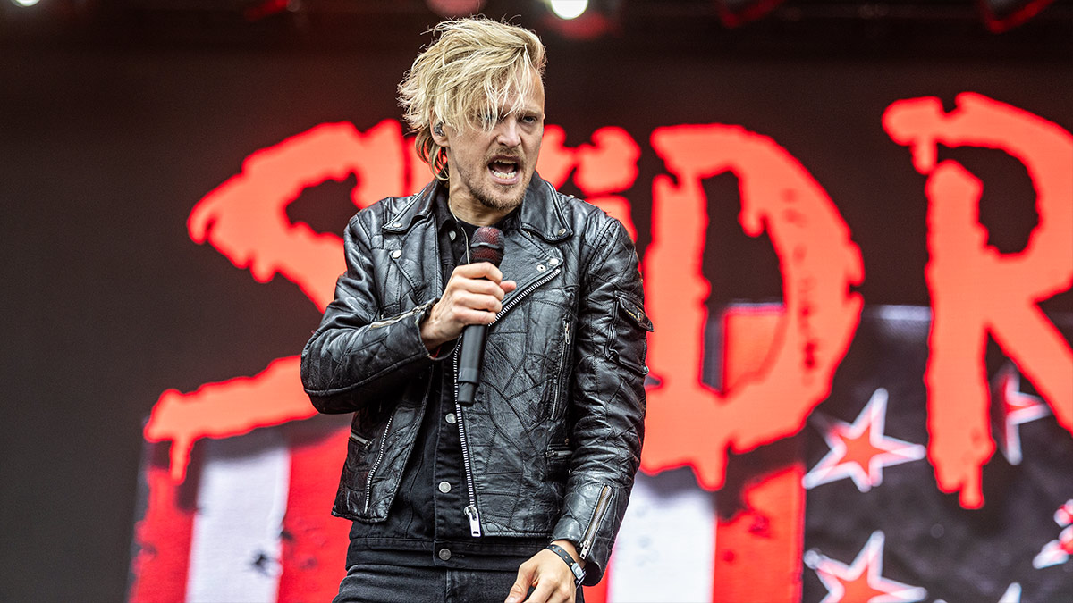 Skid Row announce firstever official live album, Skid Row Live in London