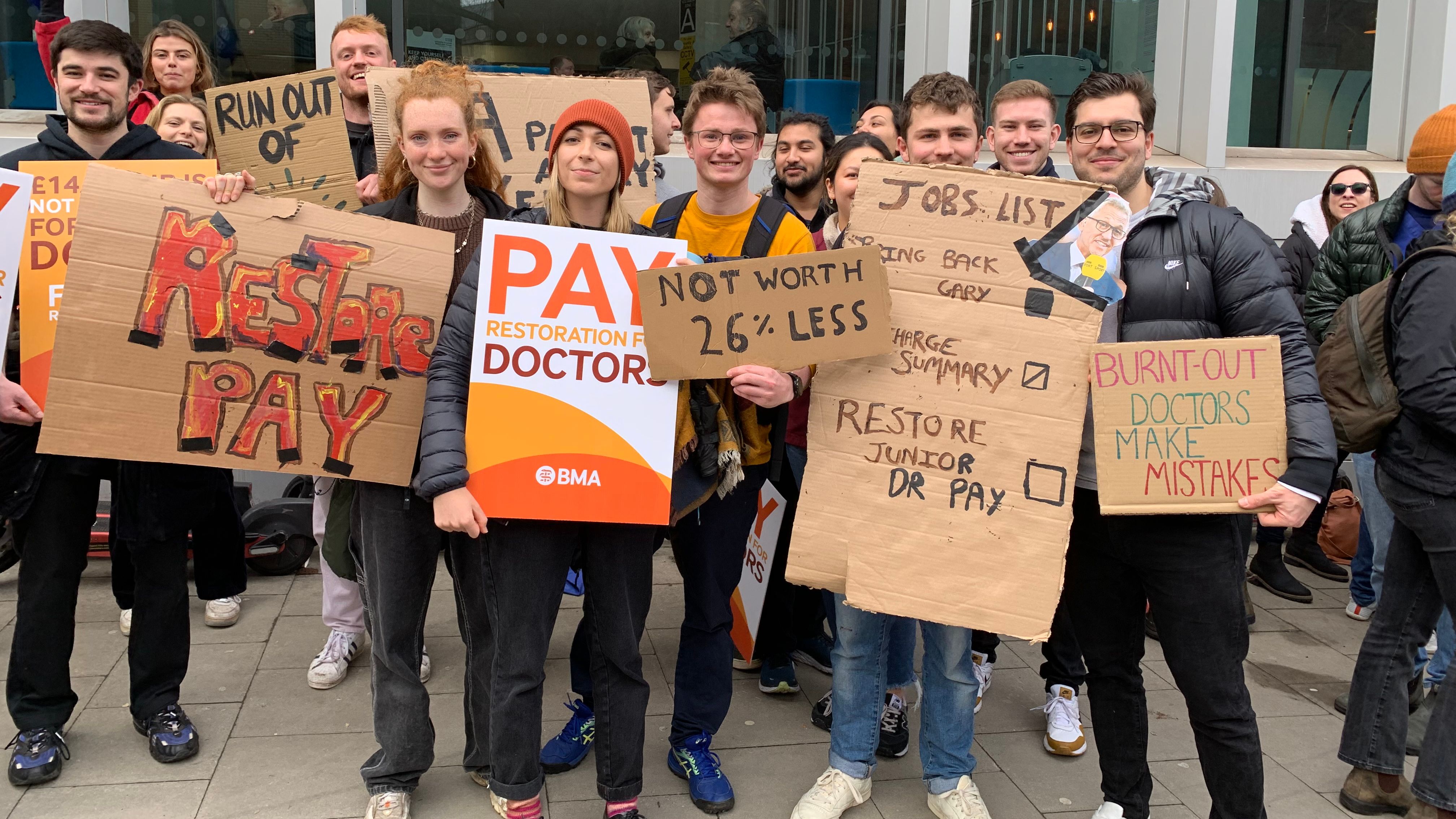 North East and Teesside junior doctors strike in dispute over pay