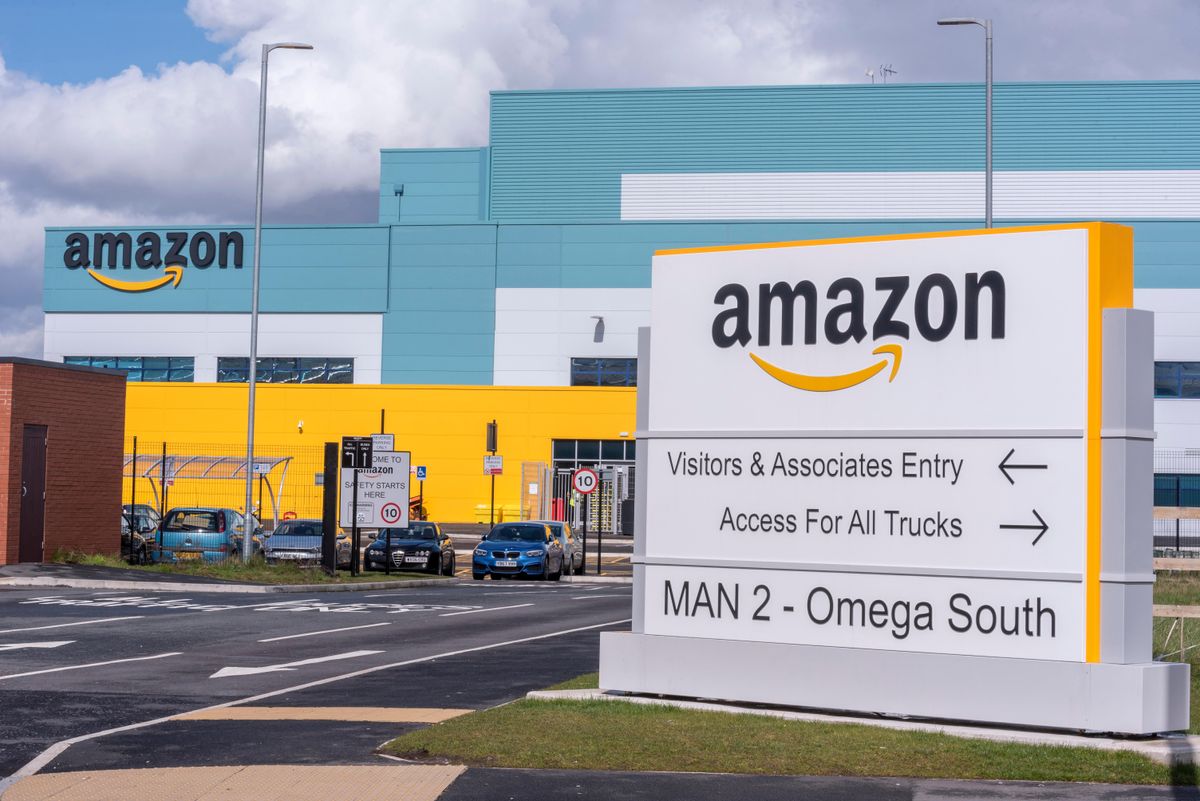 Protests at Cheshire Amazon depot ahead of strike ballot | News - Hits ...