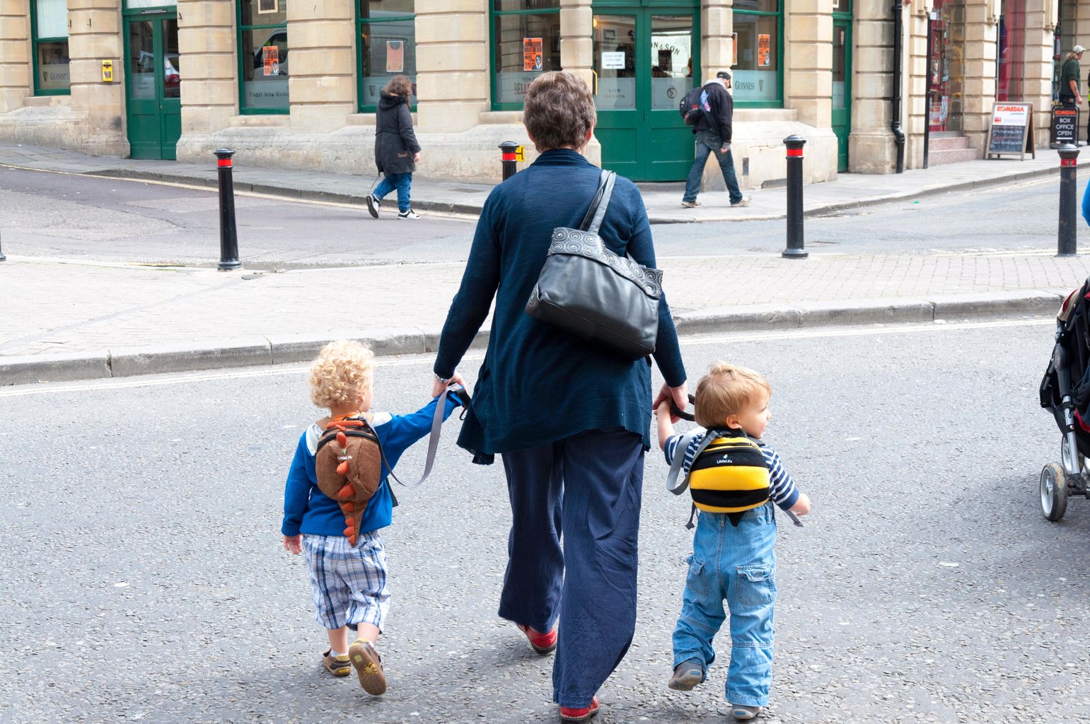 Holiday radio bruneck