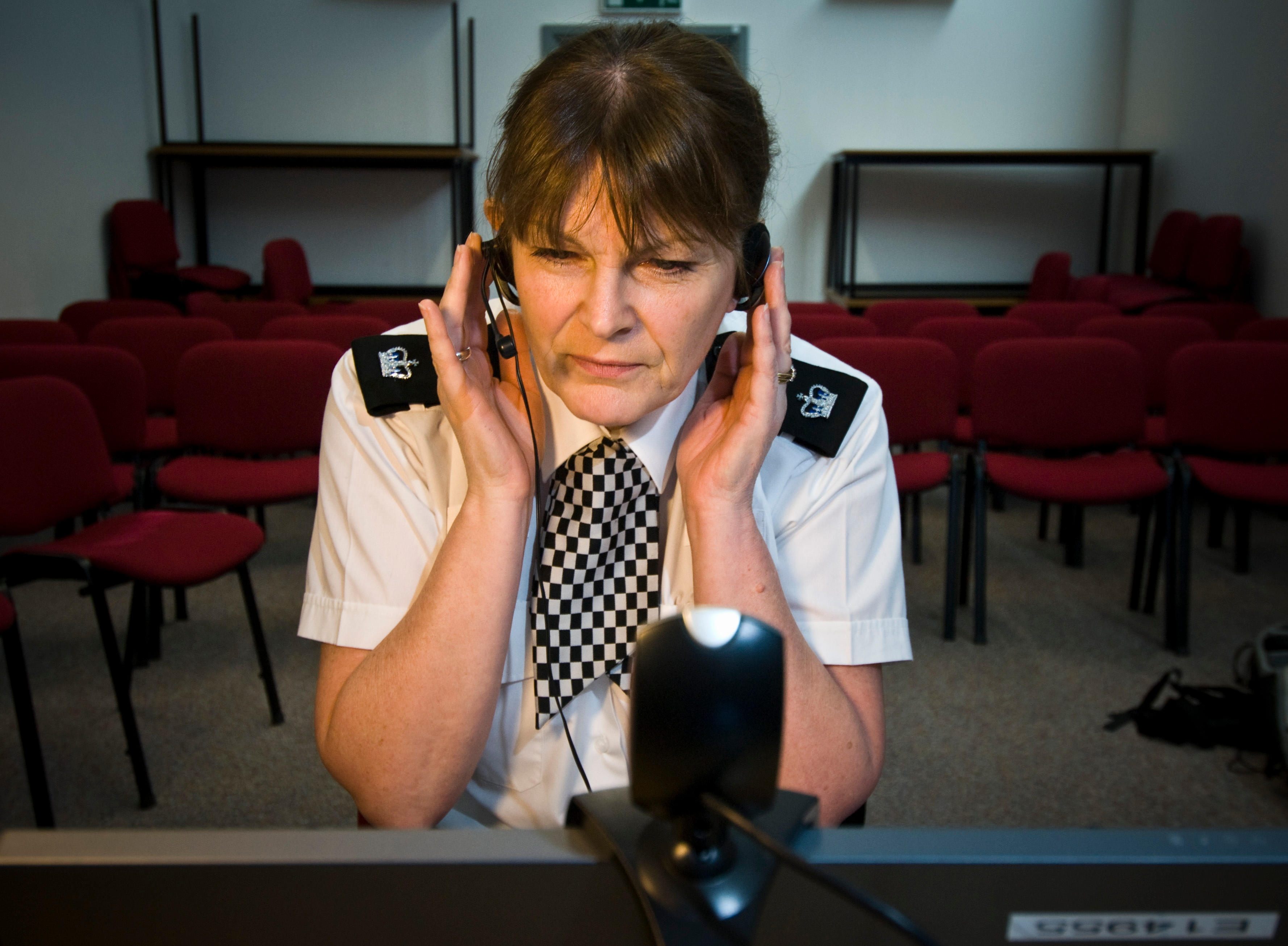 Cambridgeshire police urge parents to educate children on hoax call ...