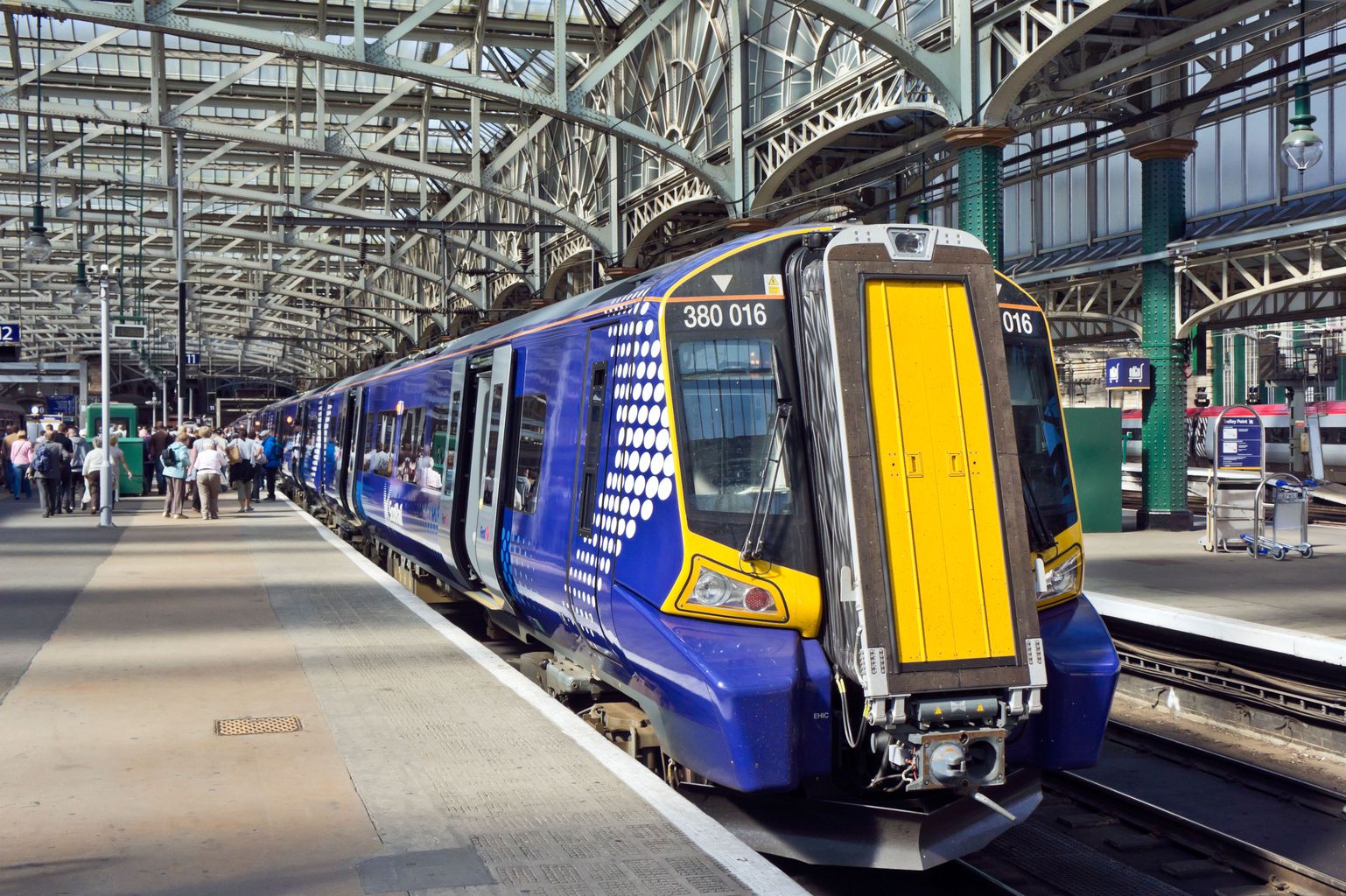 Scotrail and Caledonian Sleeper staff back strike action