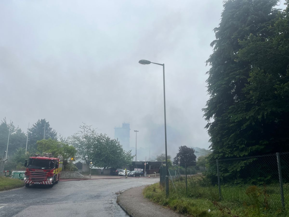 Eight fire crews tackle blaze at disused Stoneywood paper mill