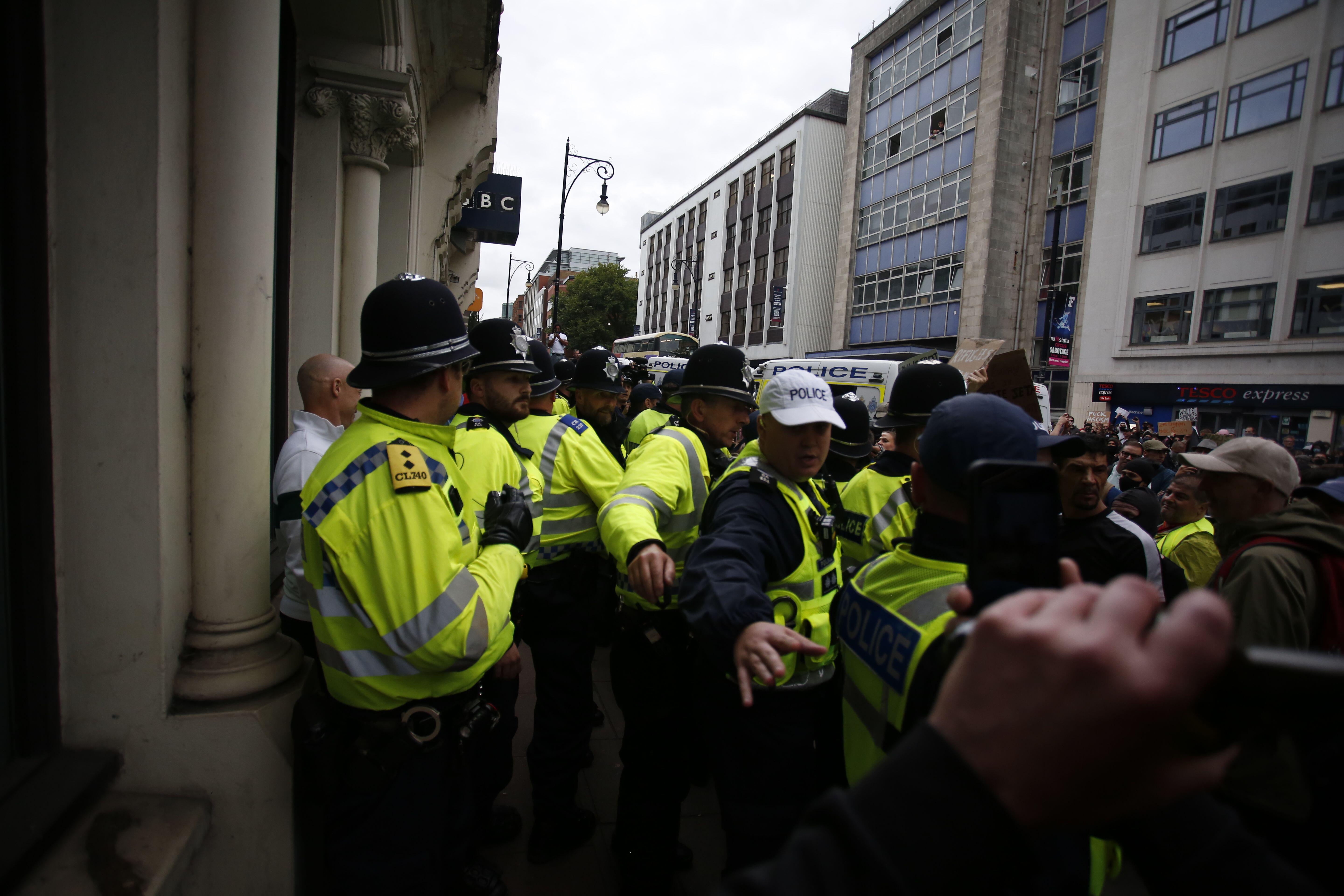 Man jailed after attacking police officer at Brighton counter-demo ...