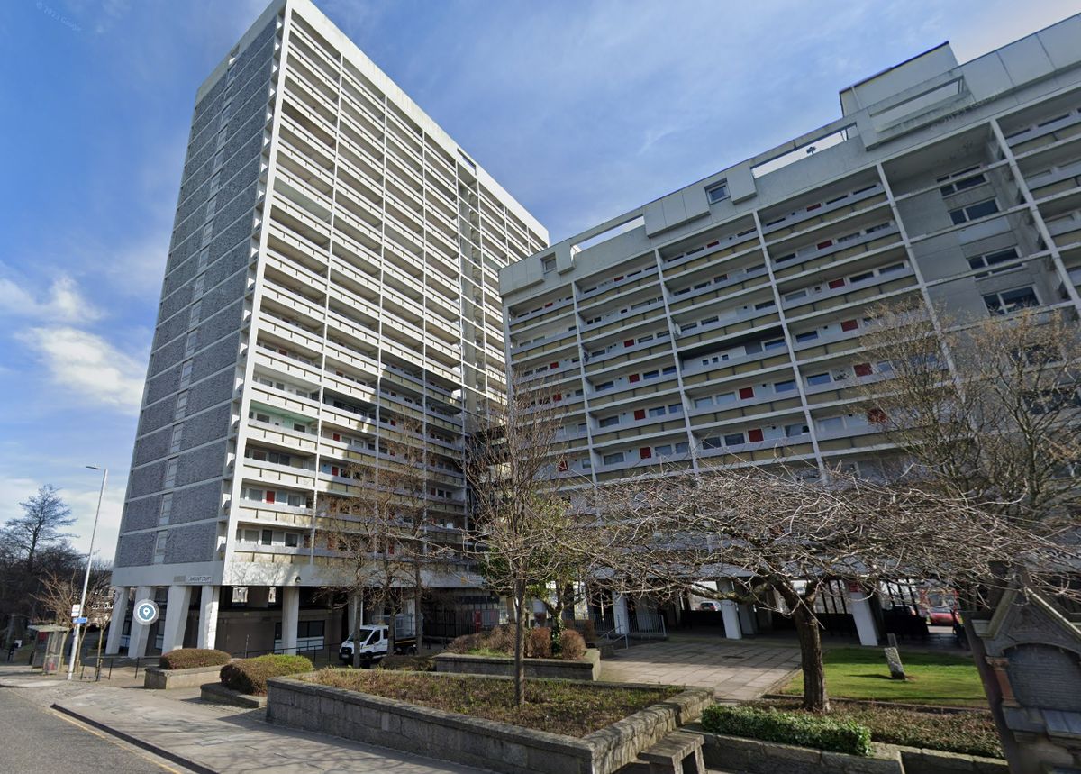 Man falls from Aberdeen high-rise