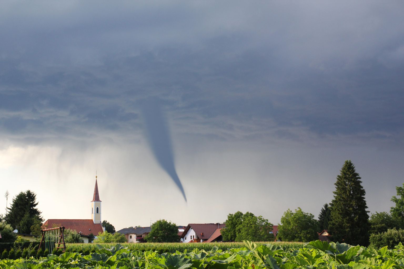 Hampshire tornado