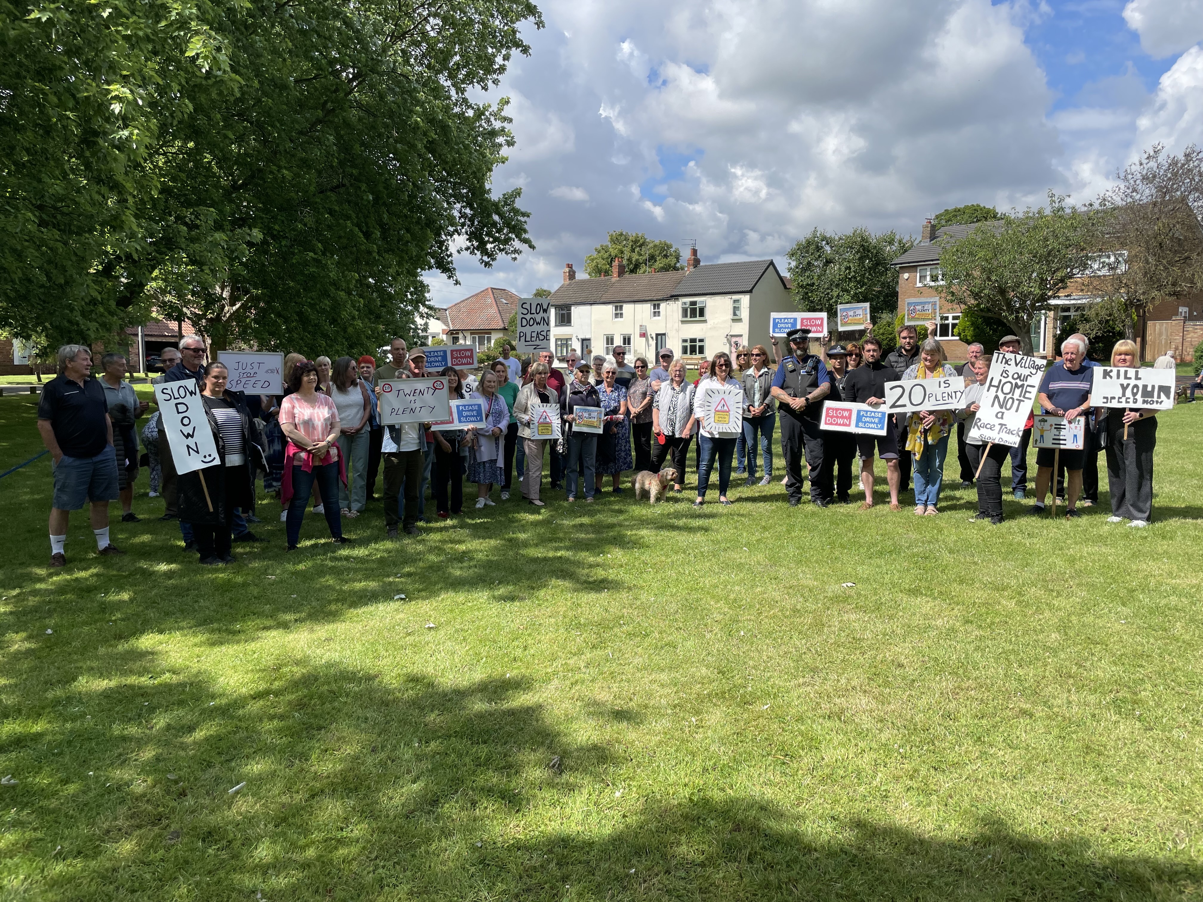 Petition has over 1,000 signatures calling for traffic calming measures ...