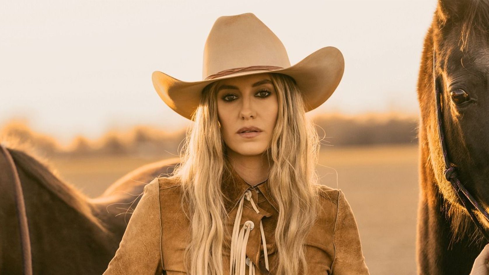 Who is Lainey Wilson? Get to know the country superstar (2025)