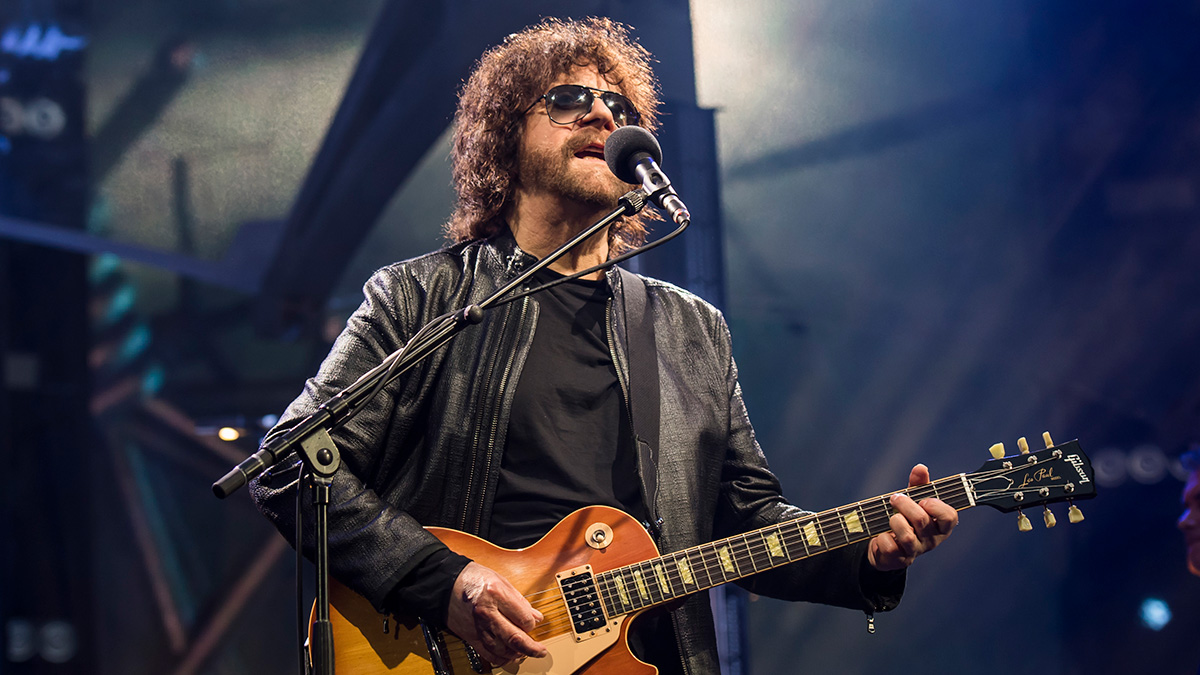 See who is joining Jeff Lynne