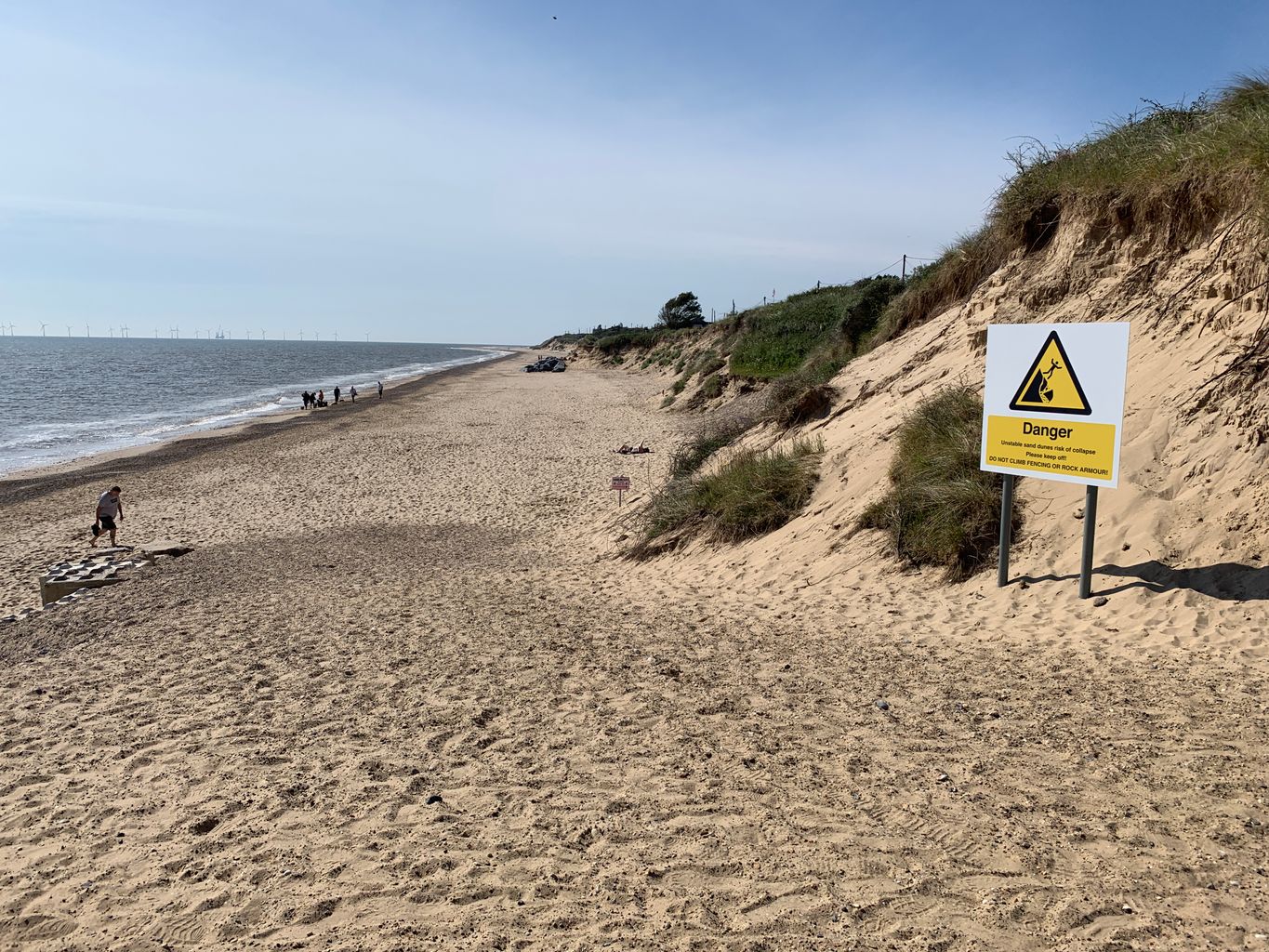 Hemsby residents 'feel abandoned' after sea defence funding changes ...