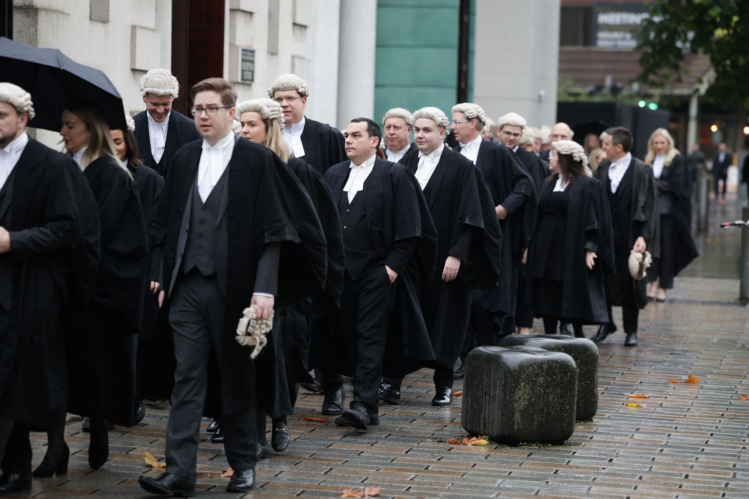 Barristers go on strike in Belfast over fees