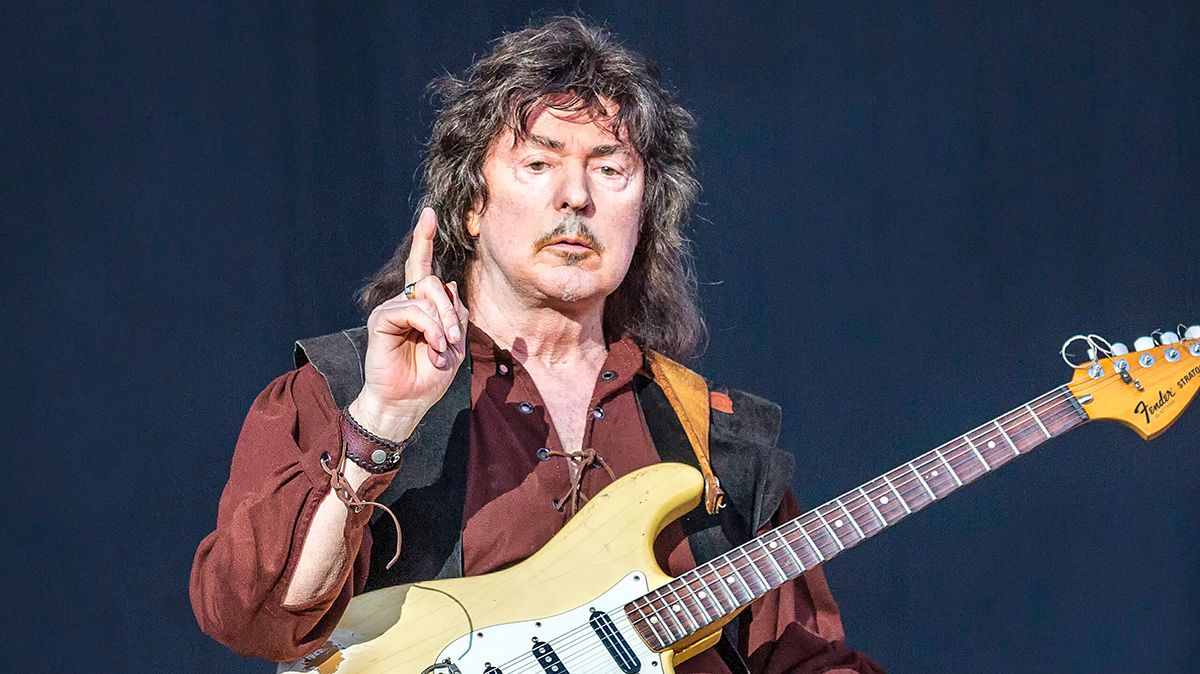 Ritchie Blackmore slams the 'bloody awful crap' like Taylor Swift played on US radio