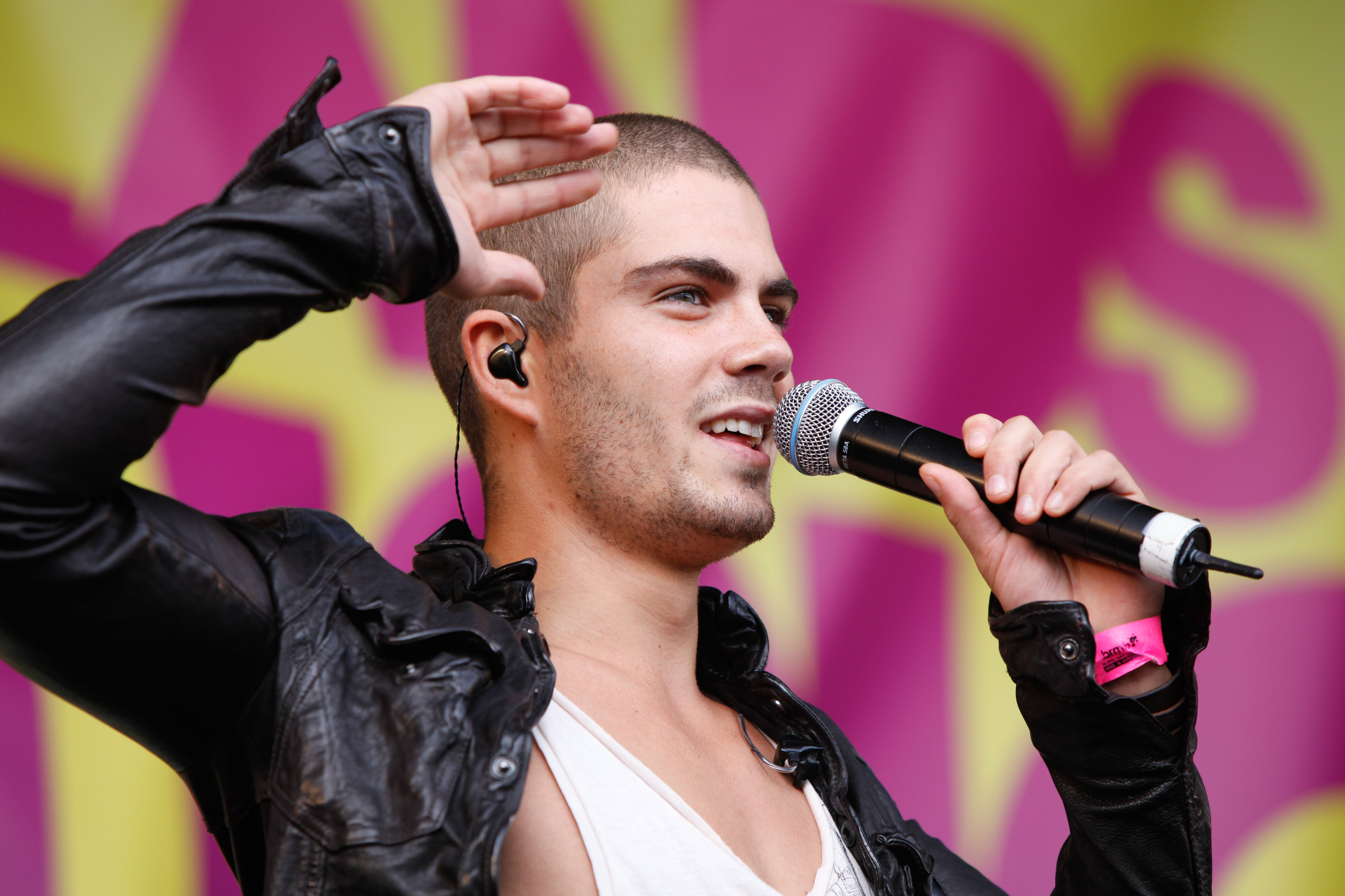 'Best Christmas Present Ever' - Max George Confirms Pacemaker Has Been ...