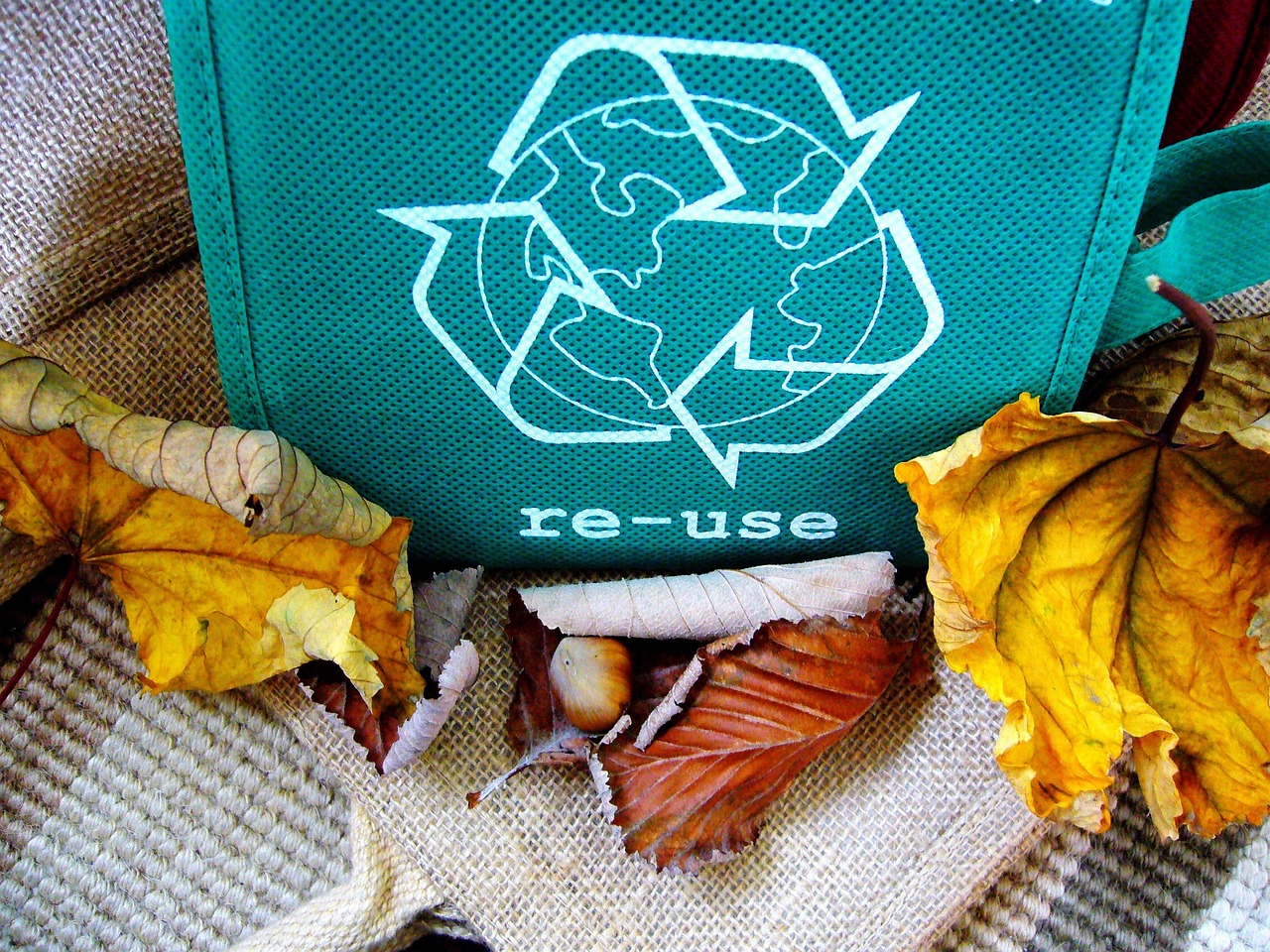 Recycling waste expected to rise across West Midlands this Christmas ...