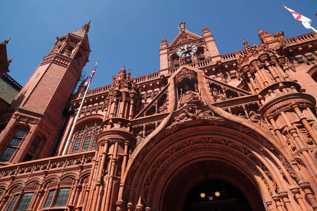 Birmingham rapper found guilty over gun gesture video on social media ...