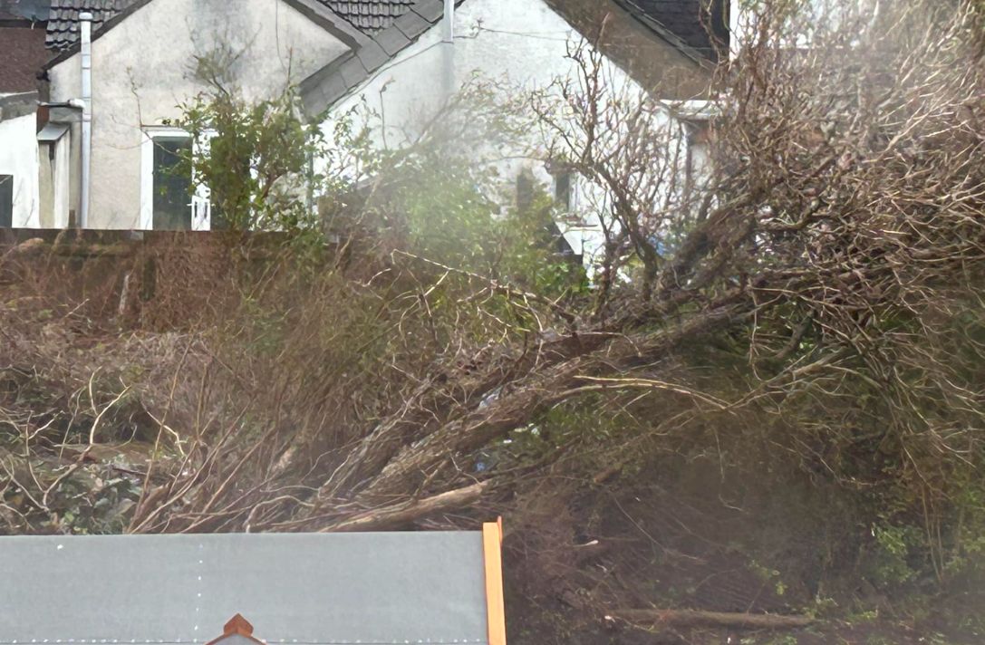 20000 homes across Central and Southern Scotland without power