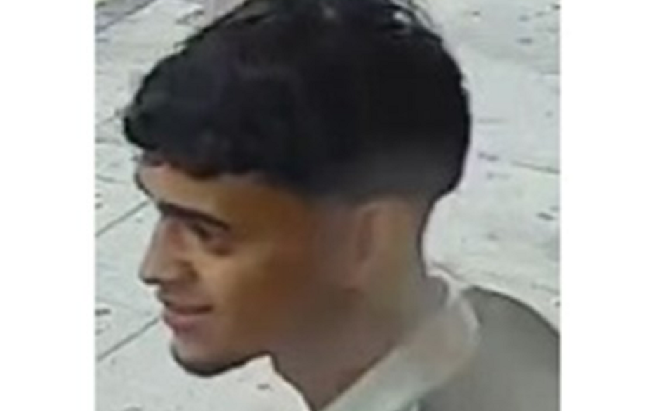 CCTV appeal launched after man suffers fractured jaw in Leeds bar ...