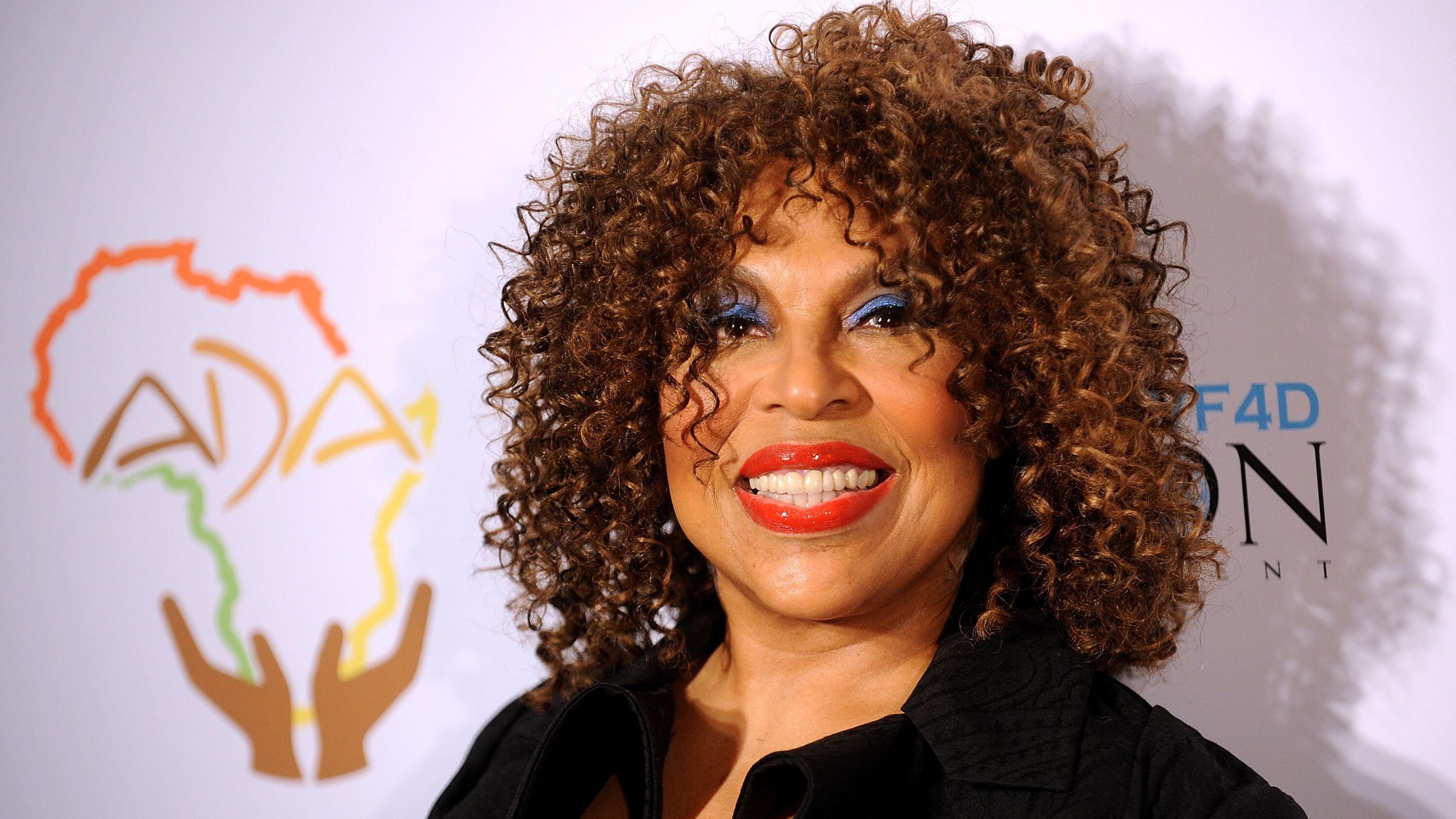 Singer Roberta Flack dies aged 88