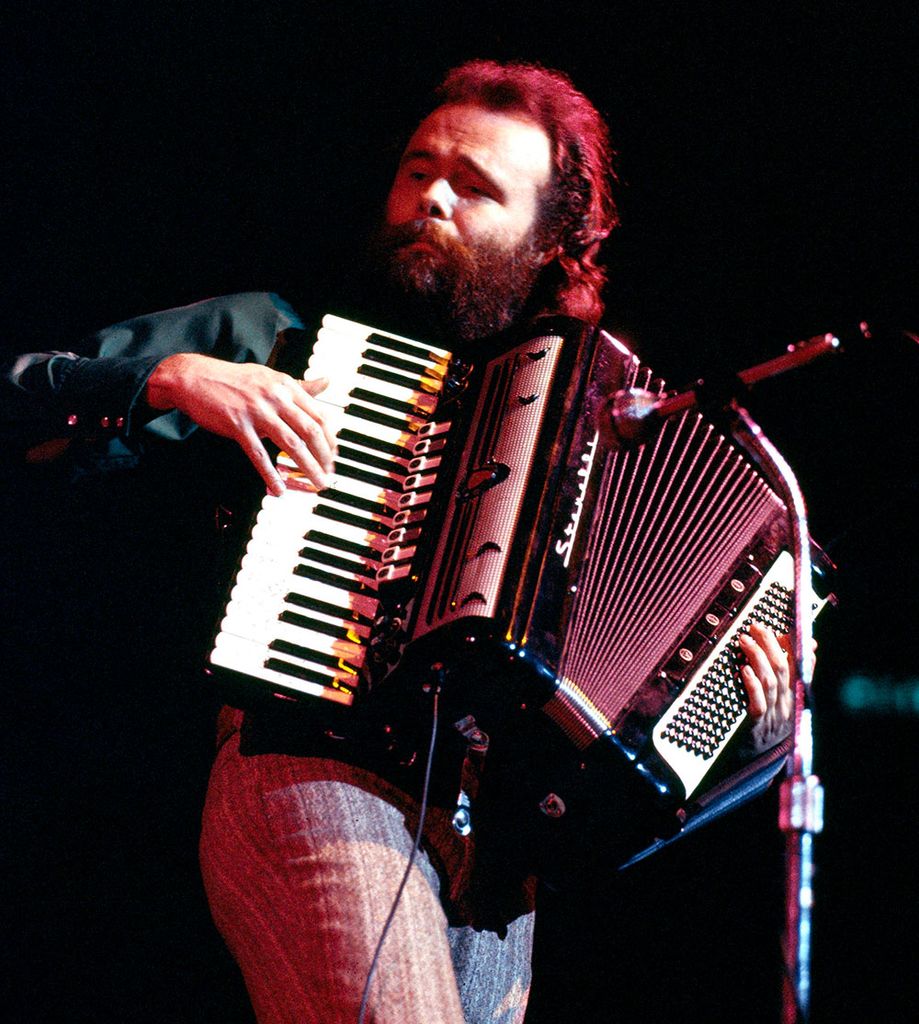 Garth Hudson dead