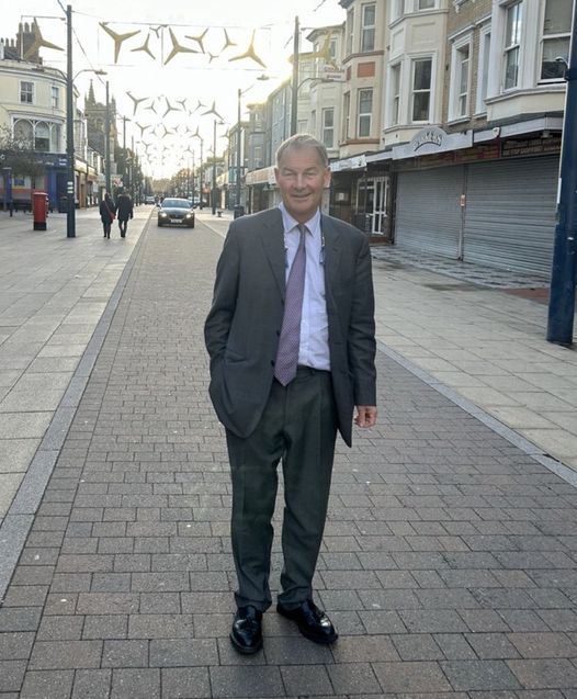 Rupert Lowe vows to keep representing Great Yarmouth as investigation ...