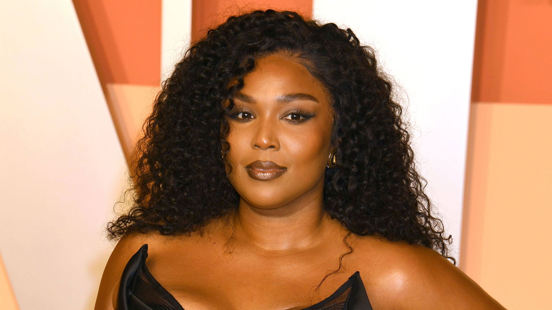 Lizzo released her new song 'Still Bad' along with the music video