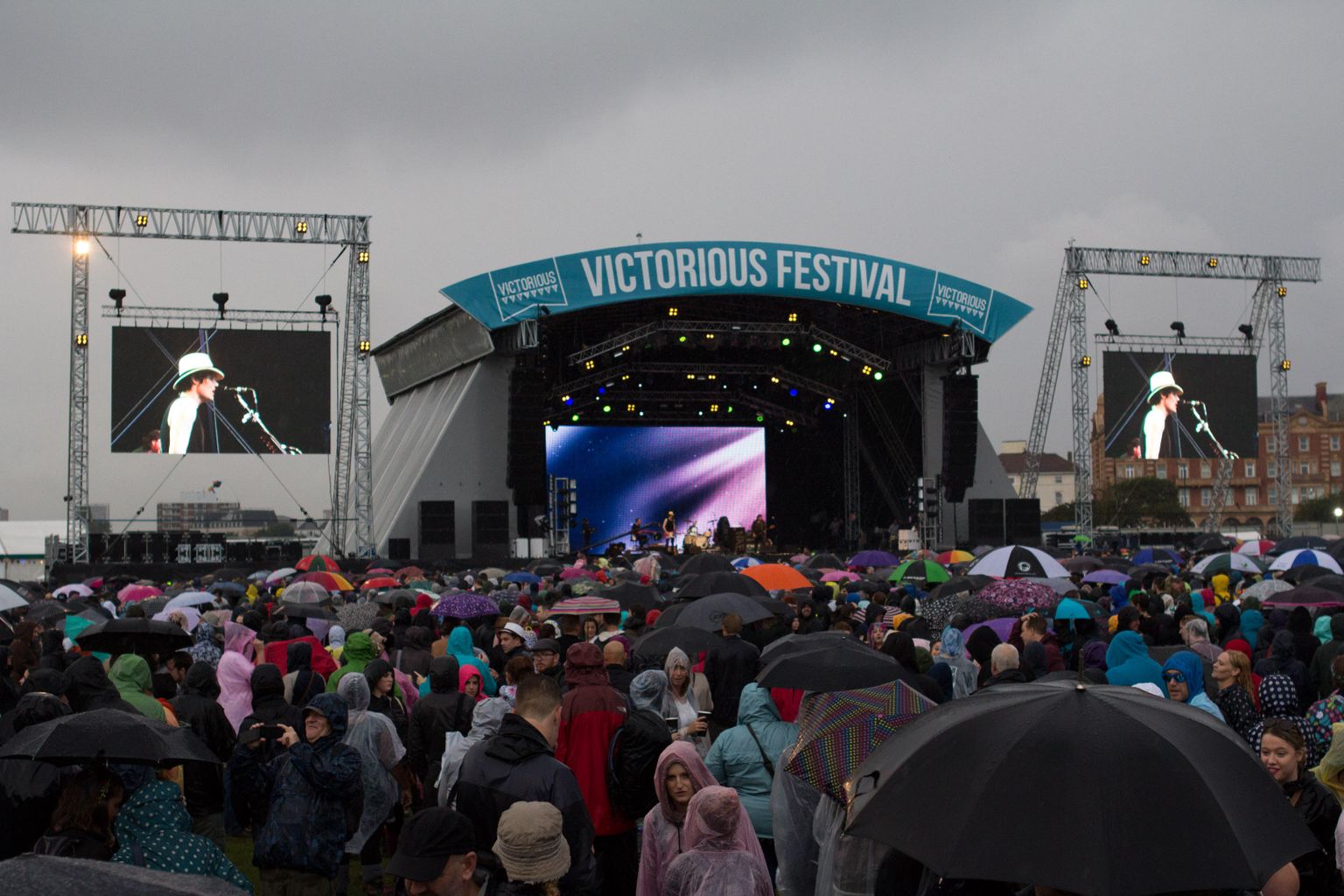 Comedian's set to hit main stage at Portsmouth's Victorious Festival for the first time