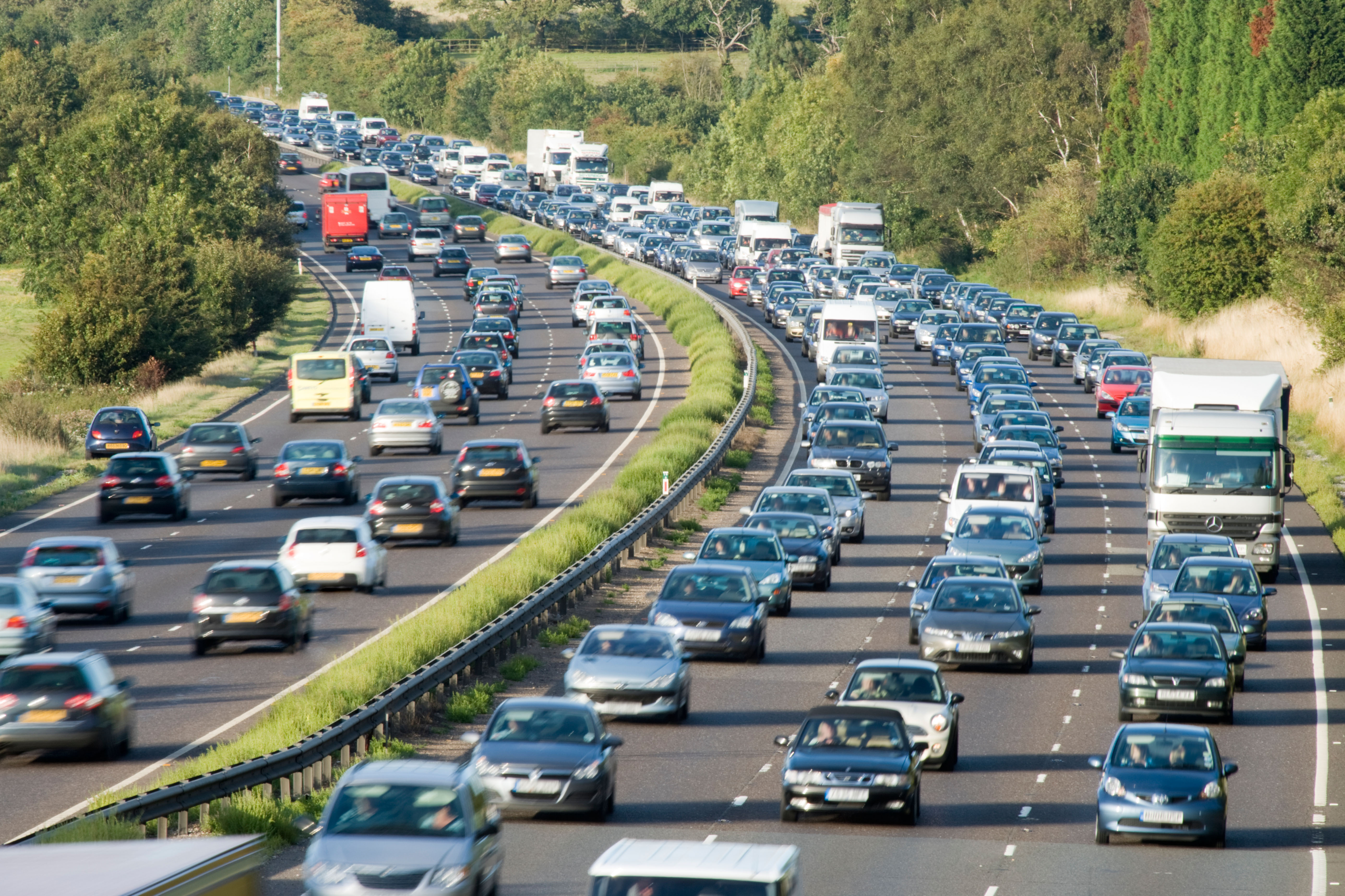Easter traffic warning as 19.1 million expected to make car journey on ...