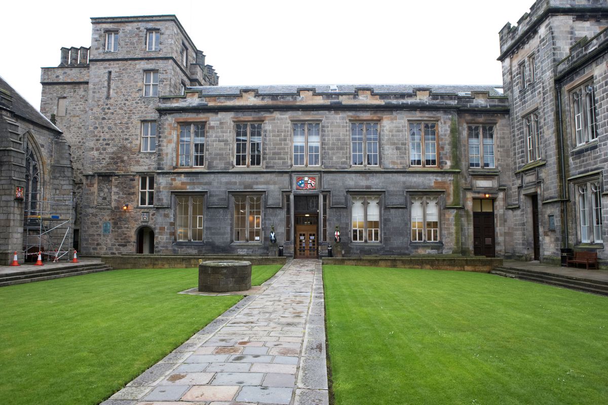 recruitment-and-promotion-paused-as-aberdeen-uni-seeks-savings