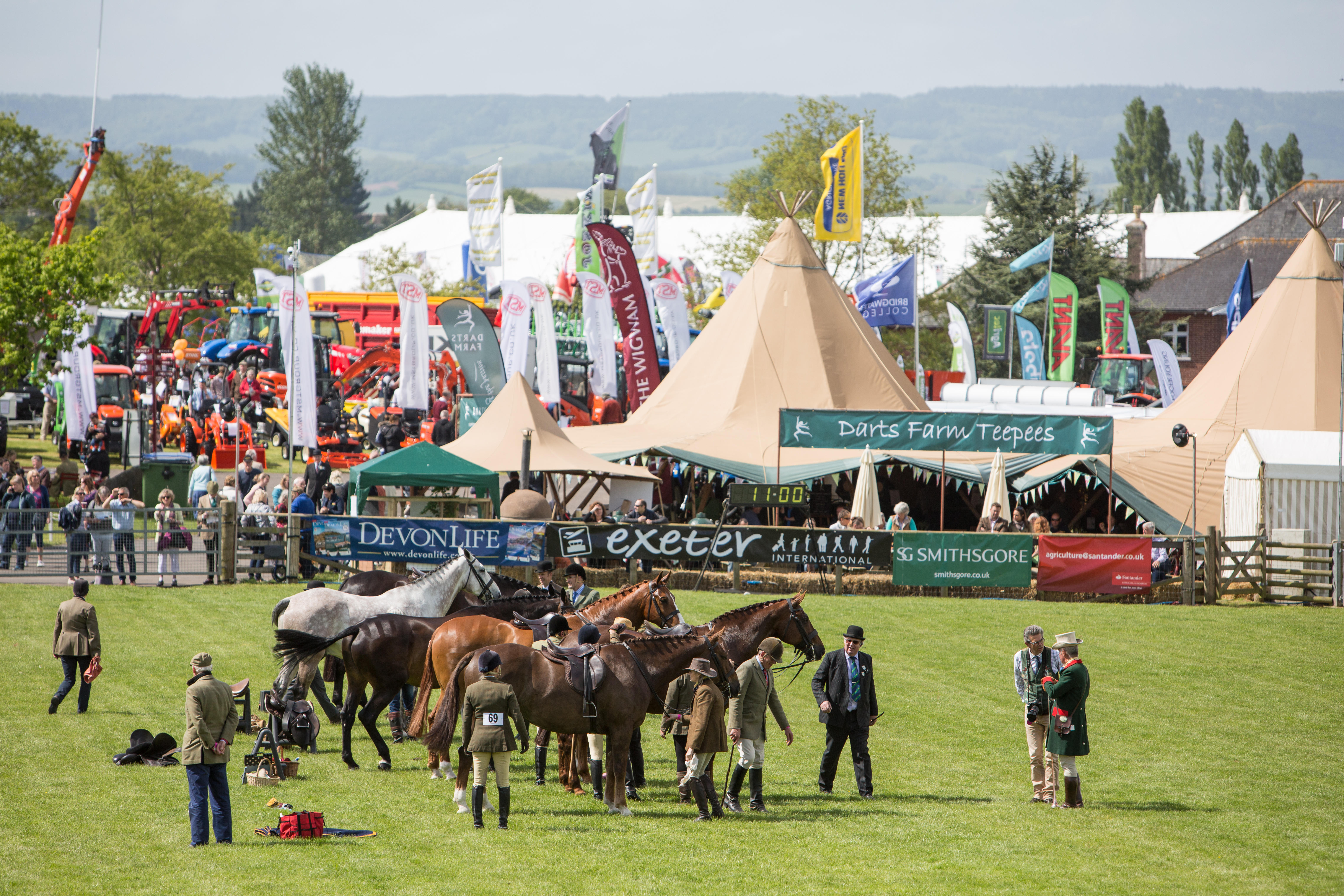 Plan ahead for journeys to Devon County Show