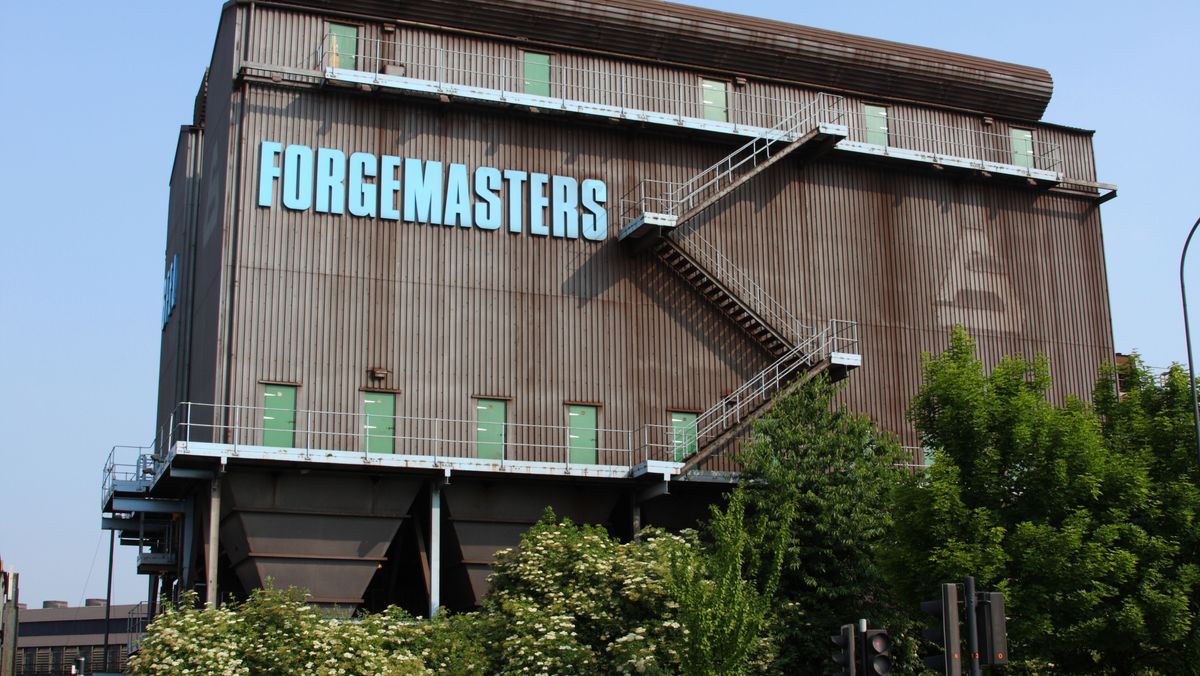 Forgemasters Sign Sheffield Forgemasters gets extra £420m to boost defence projects ...