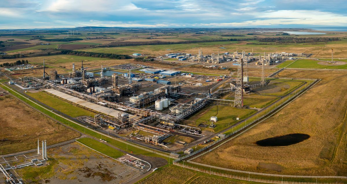 Chancellor confirms funding for Acorn Carbon capture project