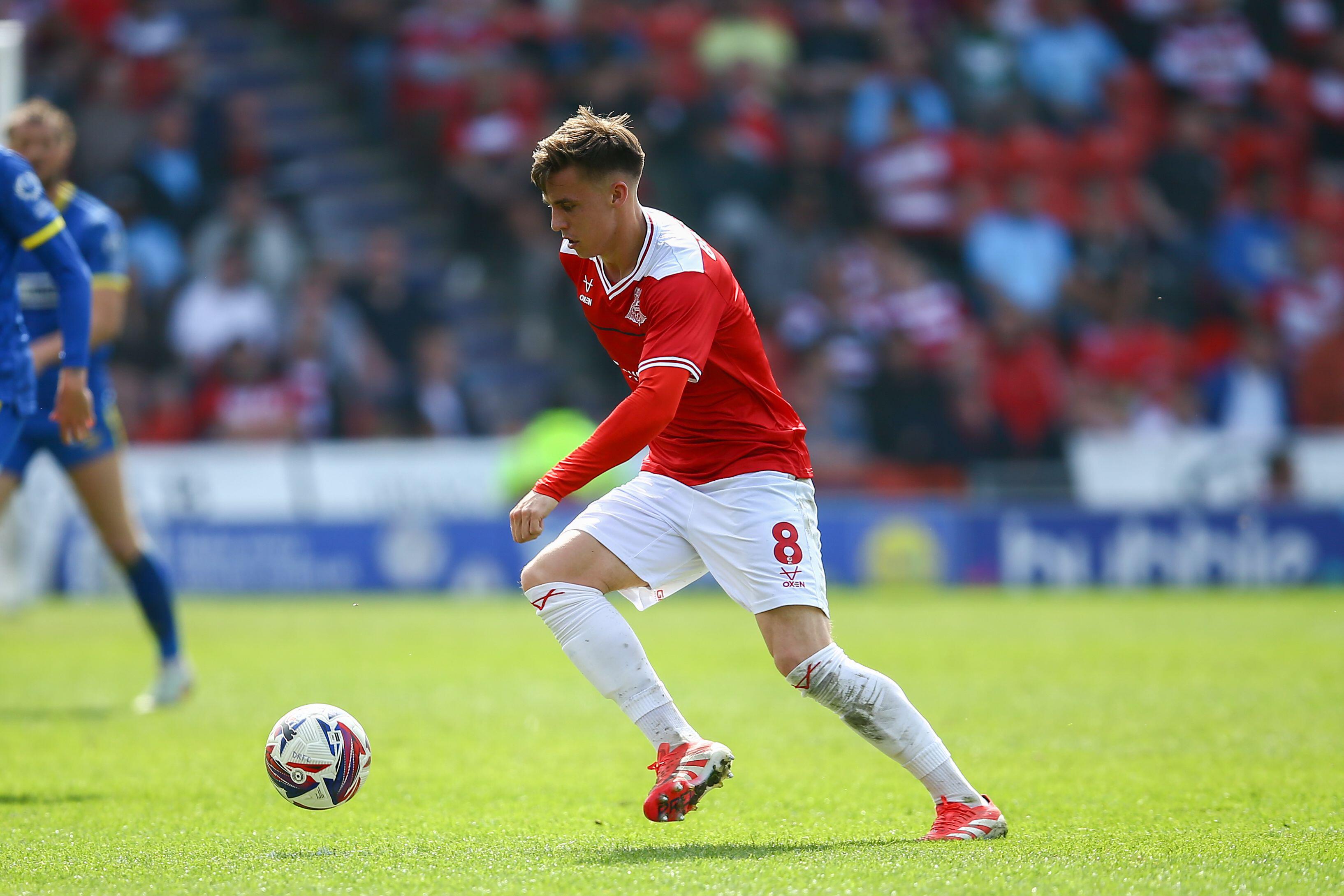 George Broadbent signs contract extension at Doncaster Rovers | News ...