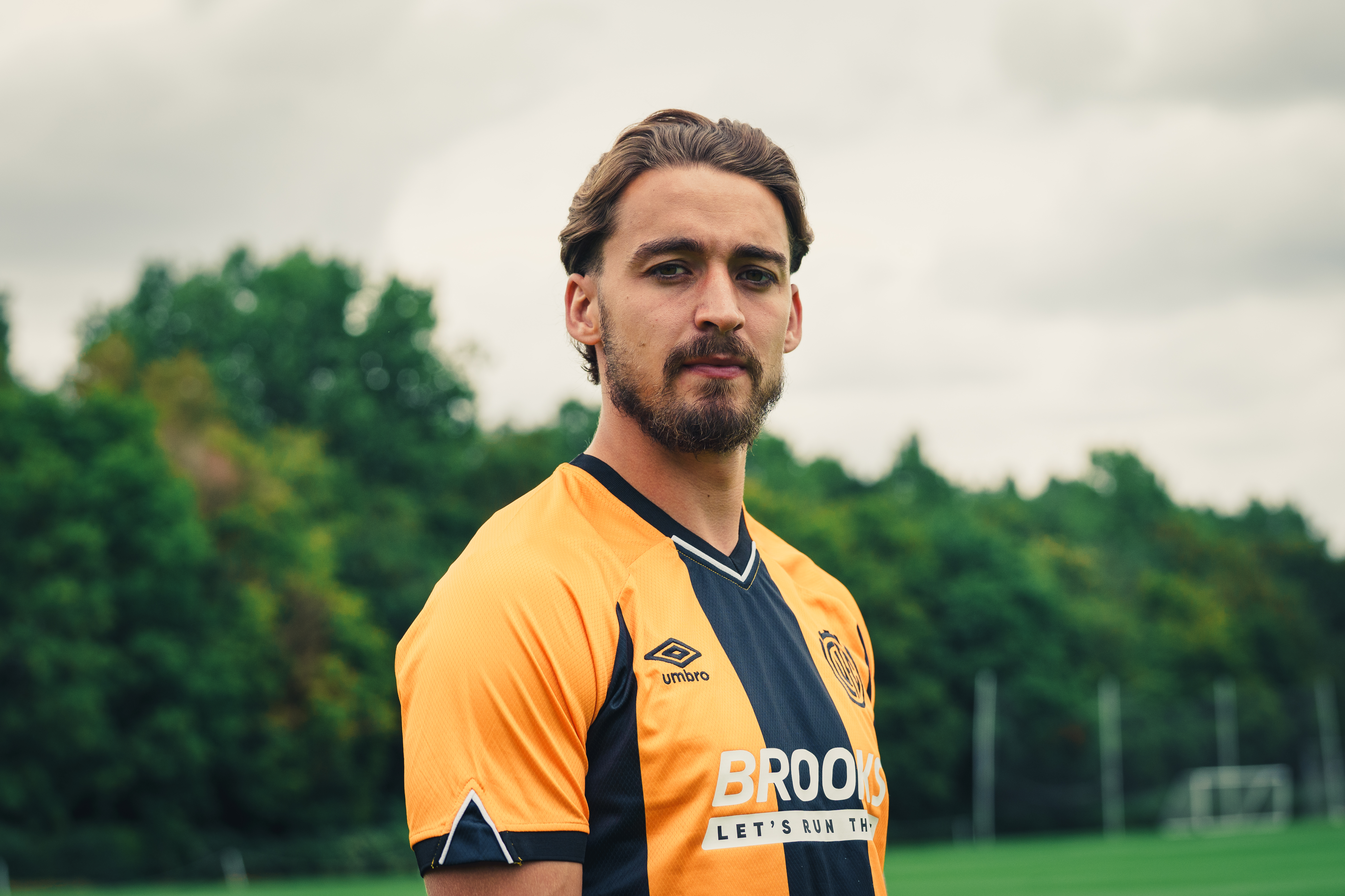 Louis Appéré signs for Cambridge United on two year deal