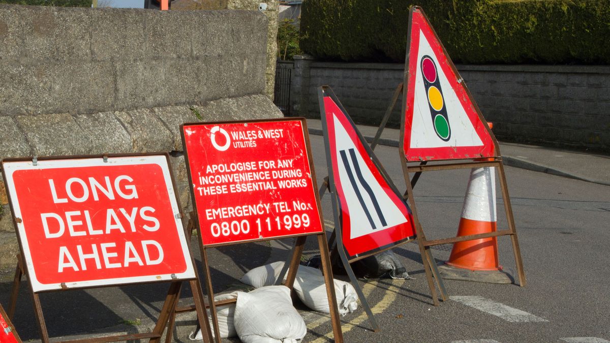 Signposted Drivers 'deliberately ignoring' signposted diversion in Westbury