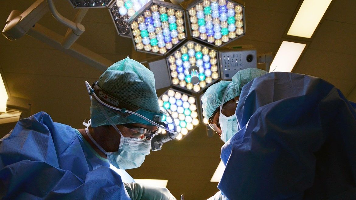 1 in 5 doctors considering emigrating over poor pay and conditions 1 in 5 doctors considering emigrating over poor pay and conditions