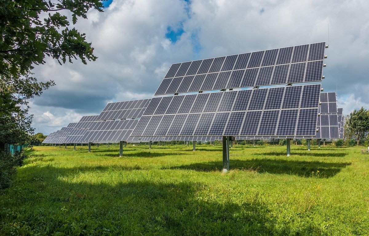 Solar Mods 3,500 new solar panels planned for MOD base