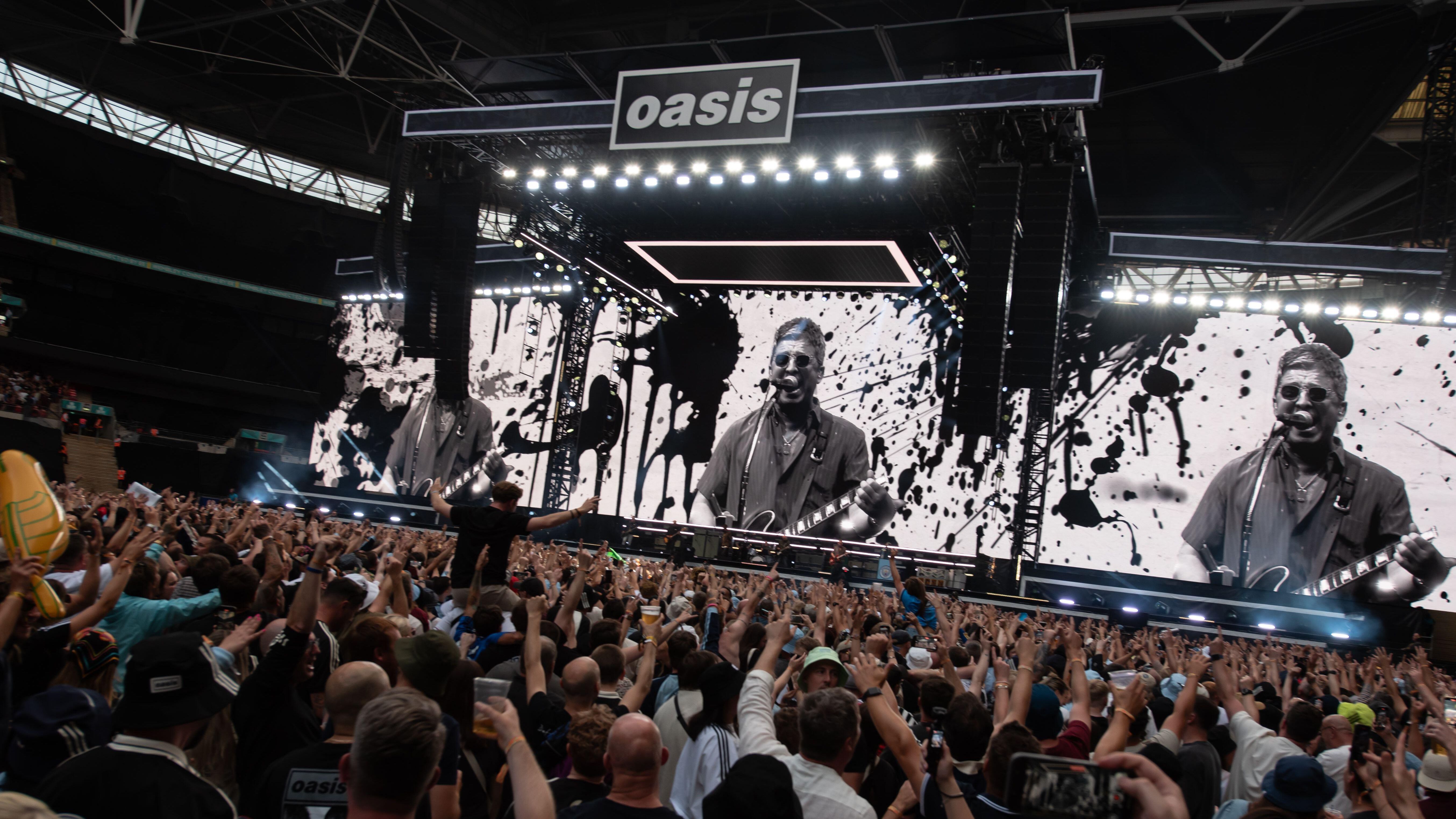 Oasis gigs and Fringe rail boost with 2 million passengers | News ...