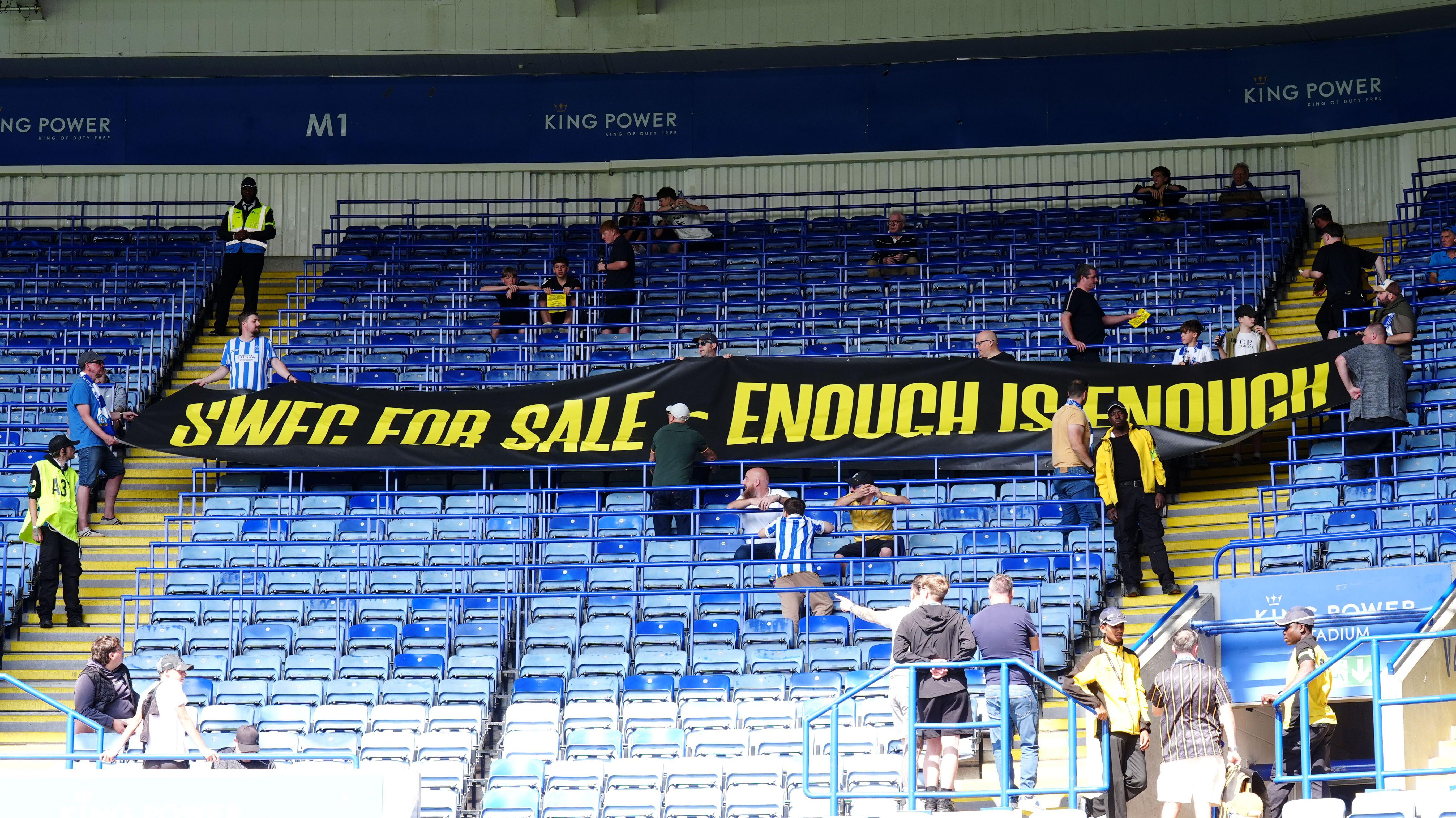 Swfc Protesting Sheffield Wednesday fans set to protest against owner at Thai Embassy ...