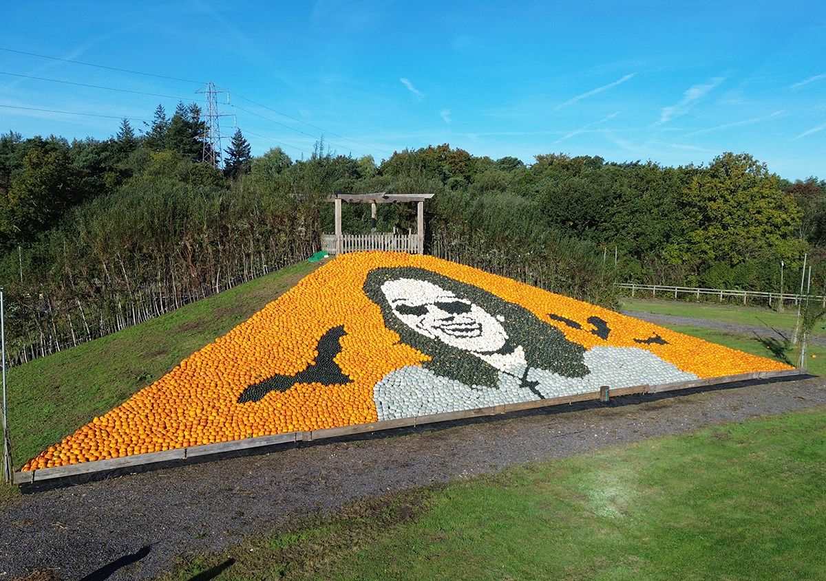Ozzy Osbourne pumpkin pyramid