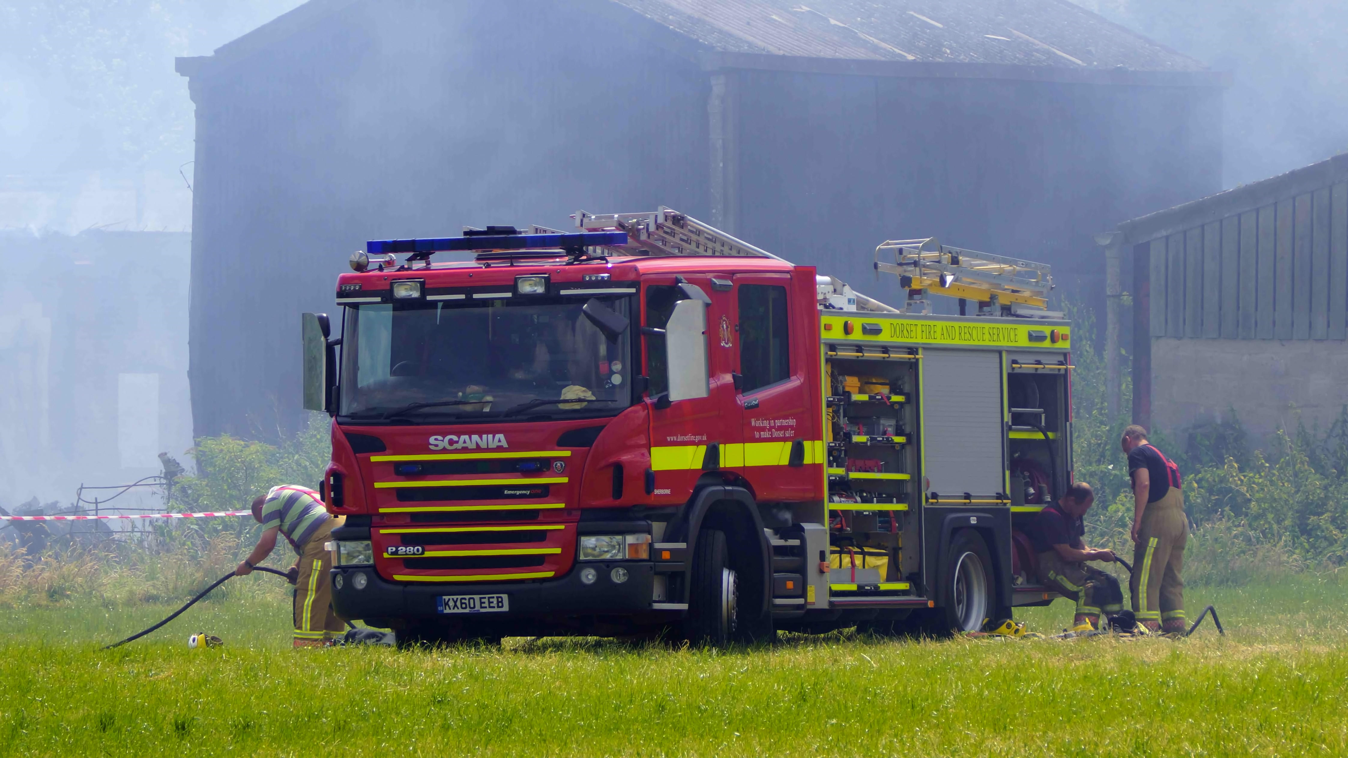 Firefighters tackle warehouse fire in Poole | News - Greatest Hits Radio