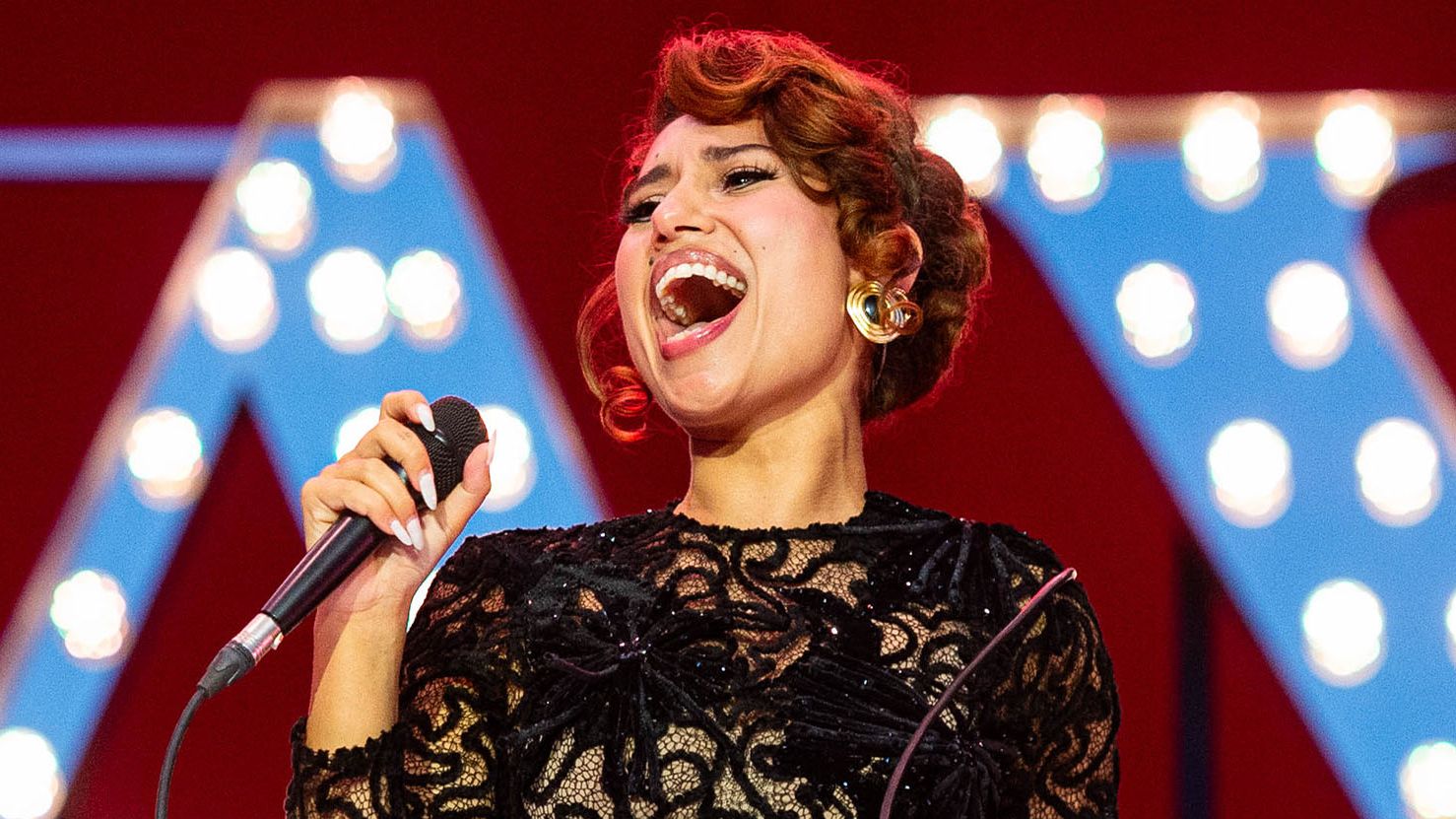 Raige Singer RAYE: Get to know more about the award-winning singer-songwriter