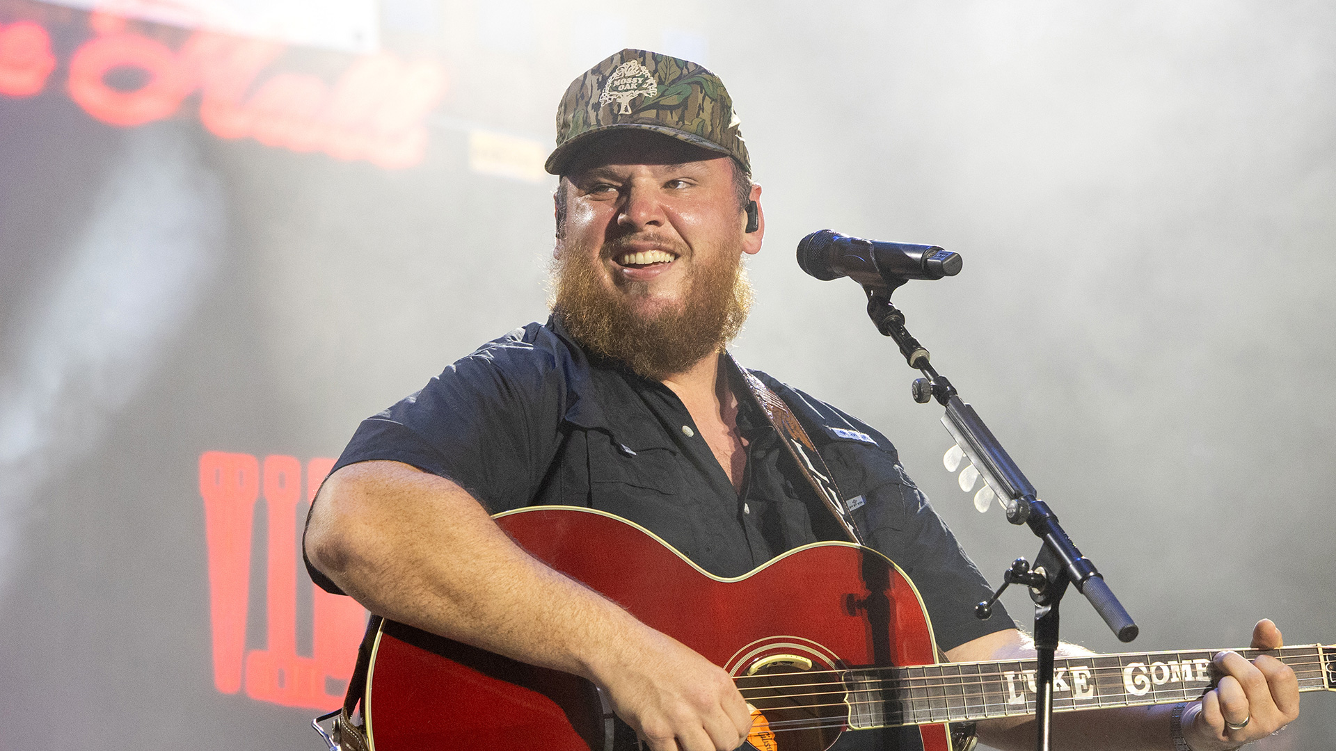 Tickets are now on sale for all of Luke Combs' UK tour dates