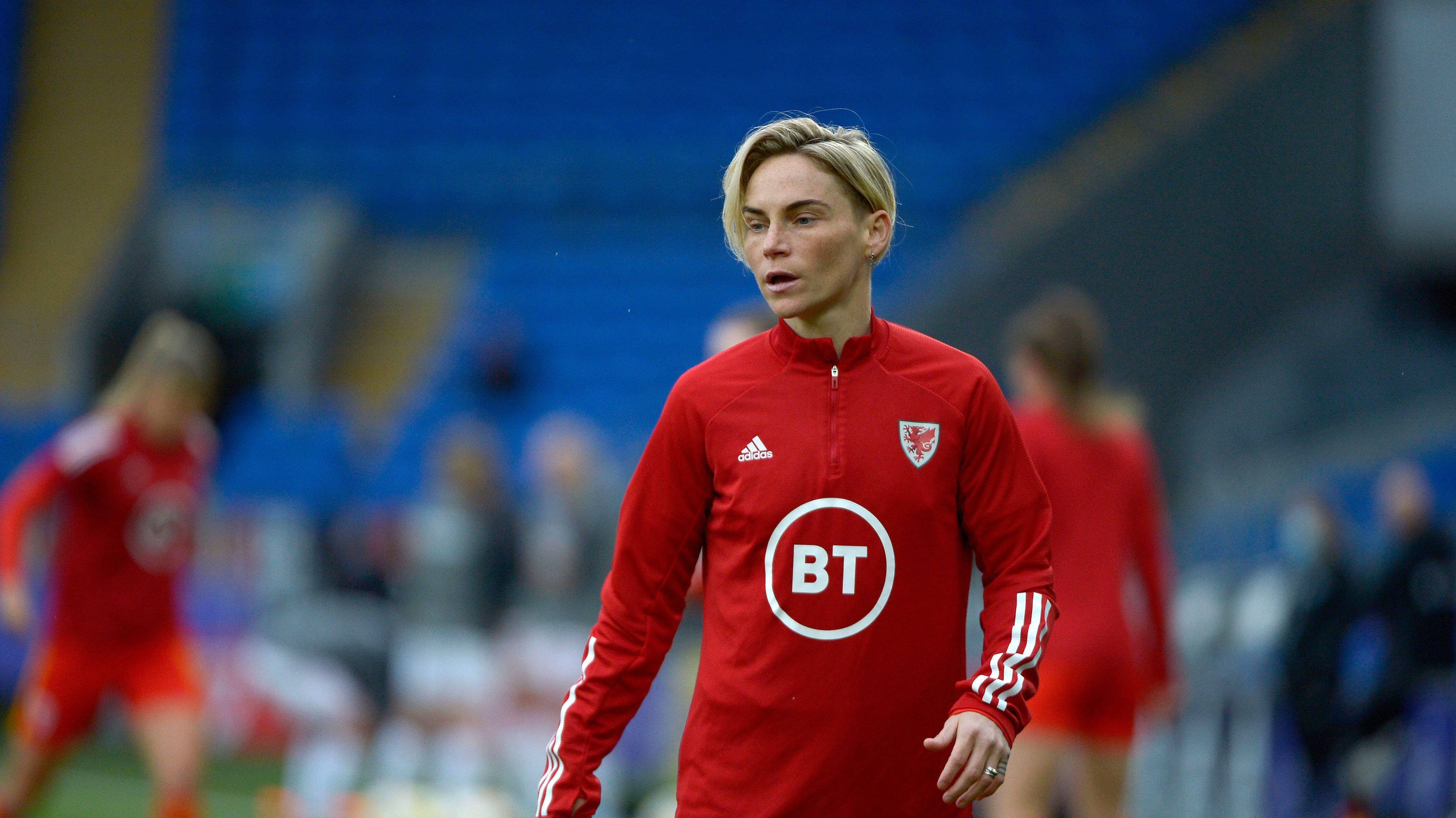 Susan Fishlock Jess Fishlock announces retirement | News - Northsound 1