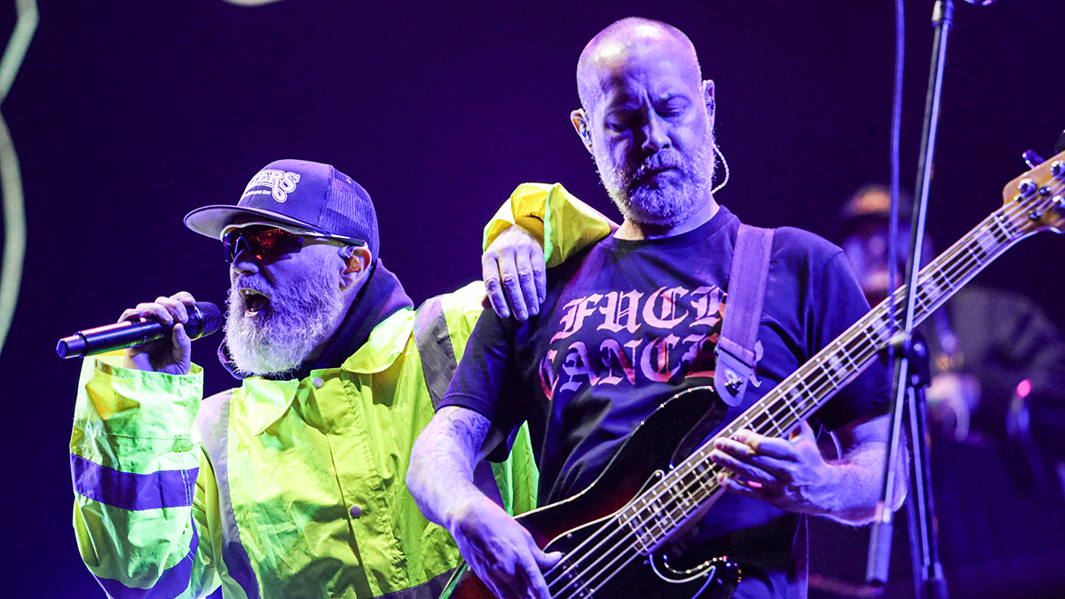 Limp Bizkit’s Fred Durst posts poignant video tribute to 'legend' Sam