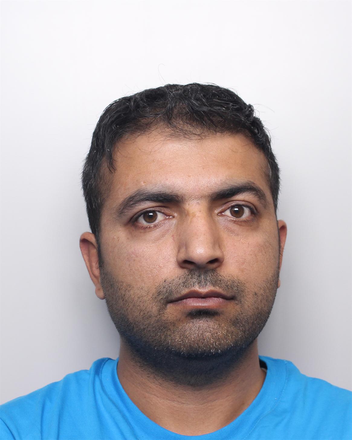 Fresh appeal launched to find Dewsbury man who skipped sentencing for ...
