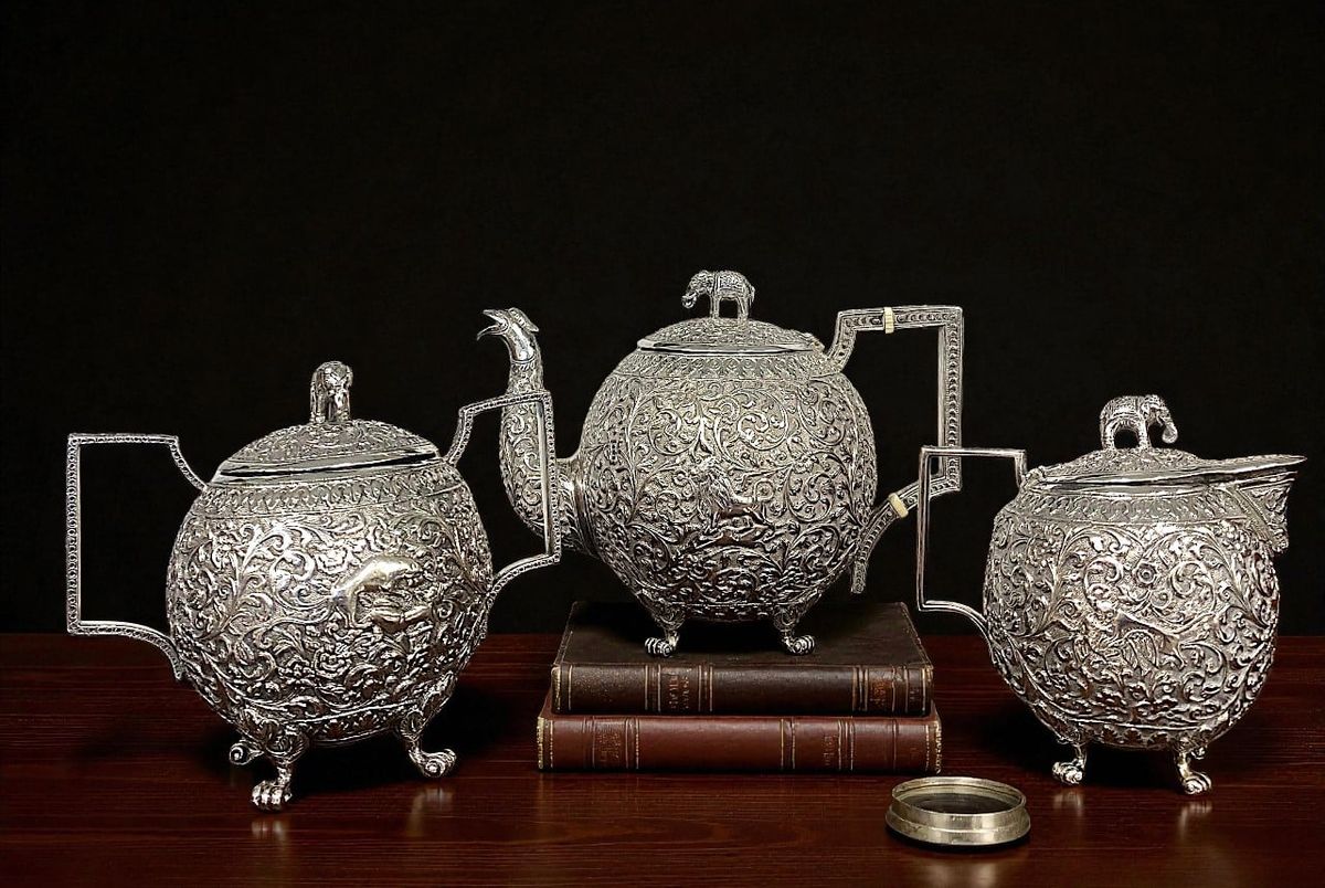 Colonial tea service found in Norfolk up for auction | News - Greatest ...