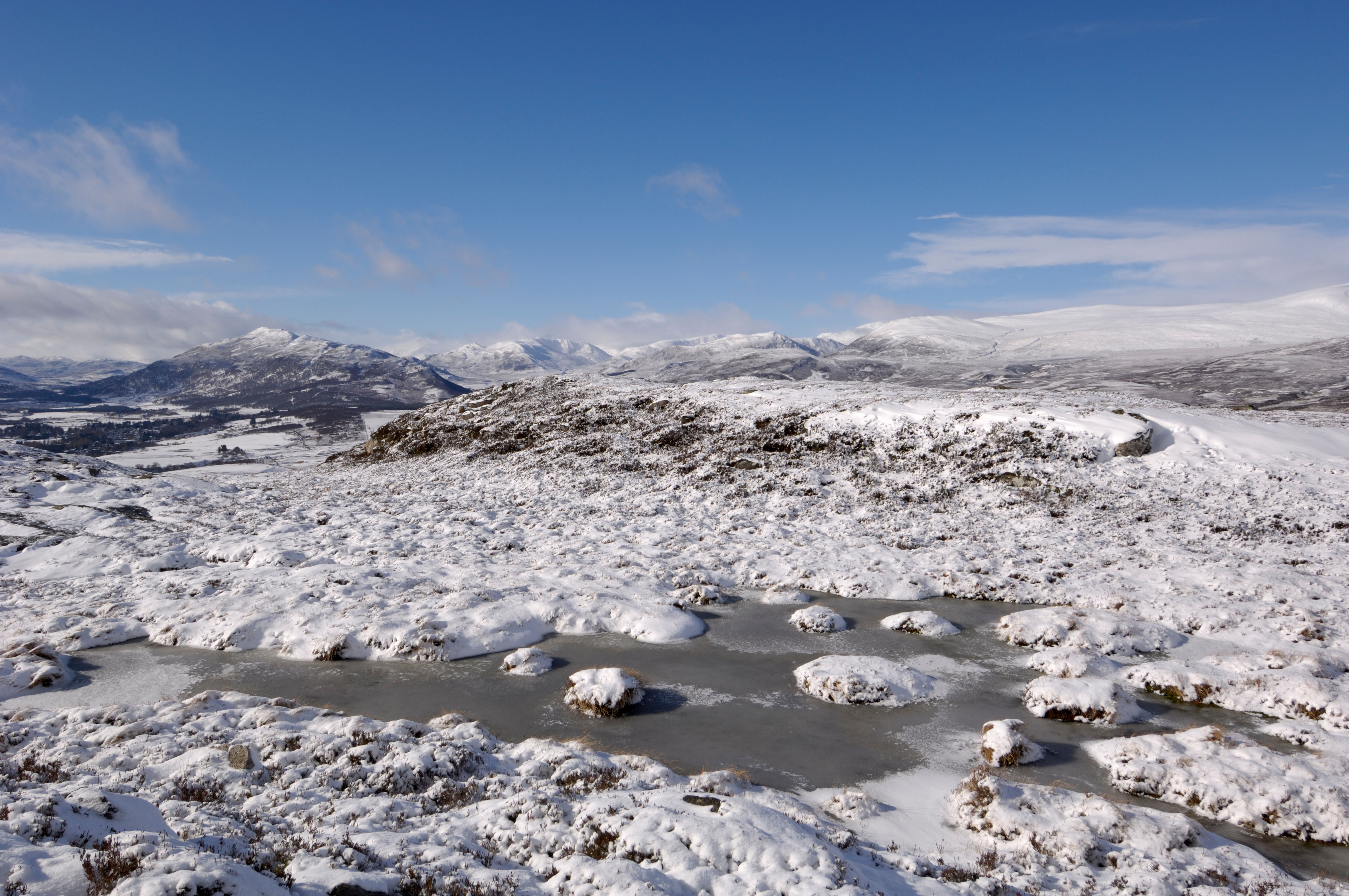 Snow and ice warnings in place across Scotland | News - Greatest Hits ...